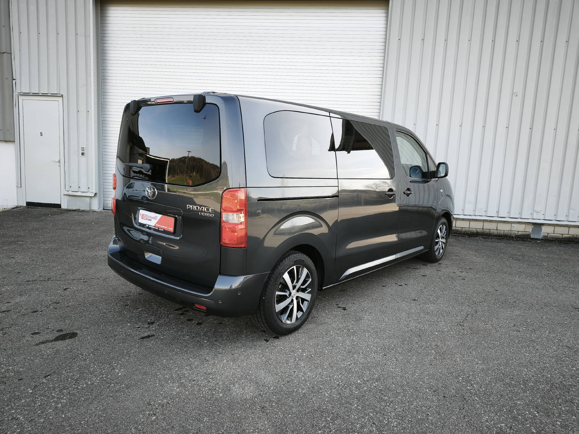 TOYOTA PROACE Verso L1 2.0 D Family-image-5