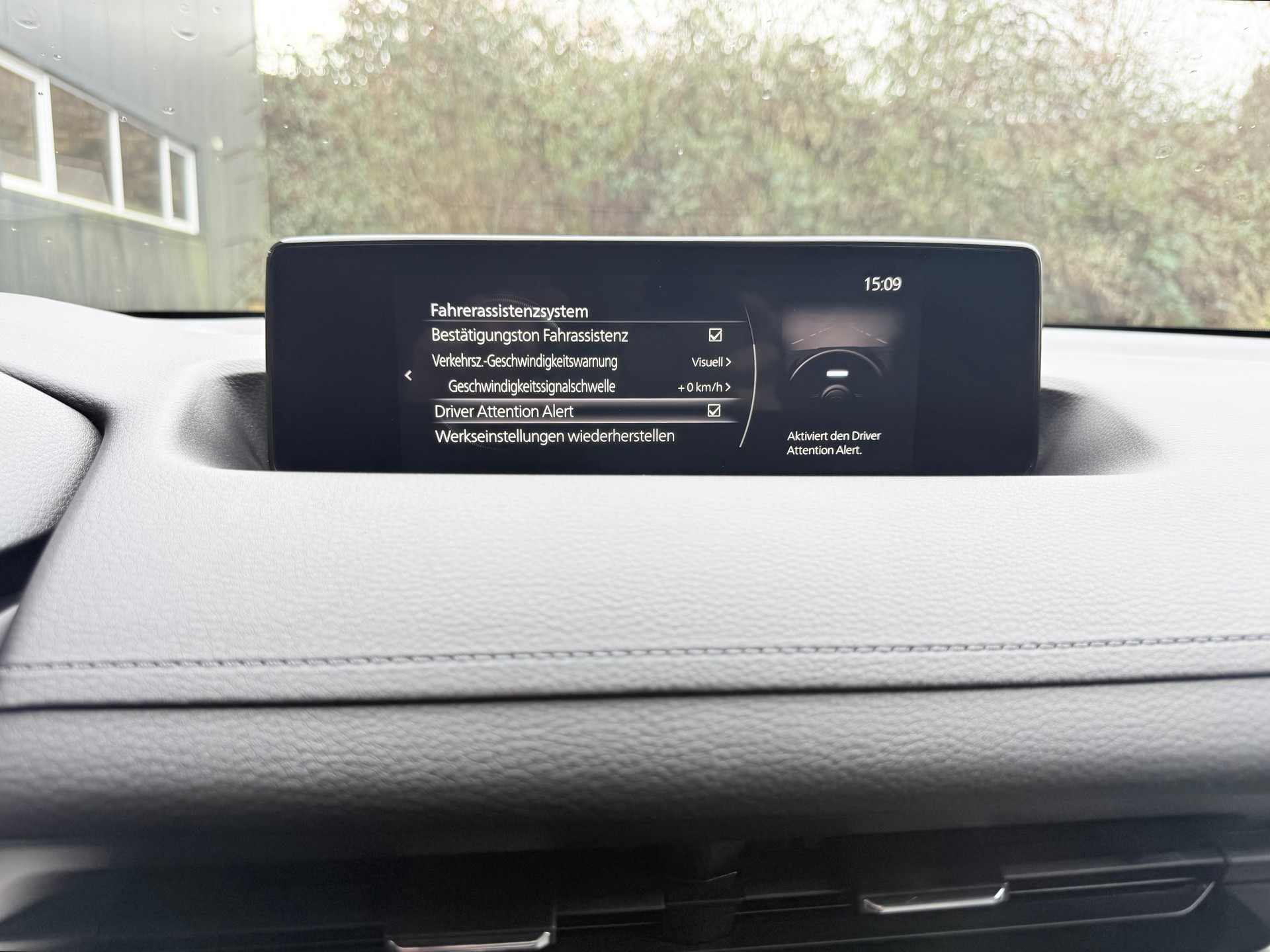 MAZDA MX-30 Skyactiv R-EV Exclusive-Line-image-7