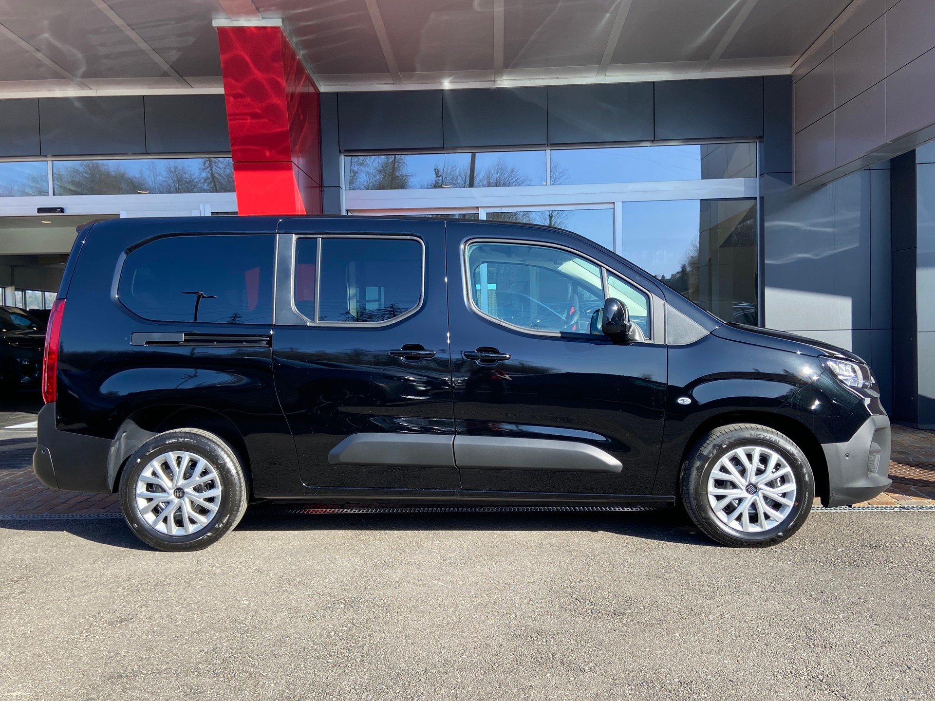 FIAT Doblo L2 1.5 BlueHDi Automat - 7 Plätze-image-20