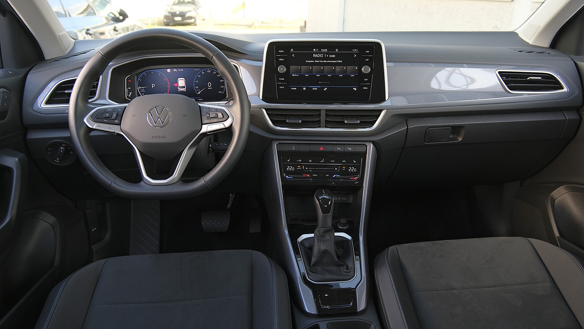 VW T-Roc 1.5 TSI EVO Style DSG-image-14