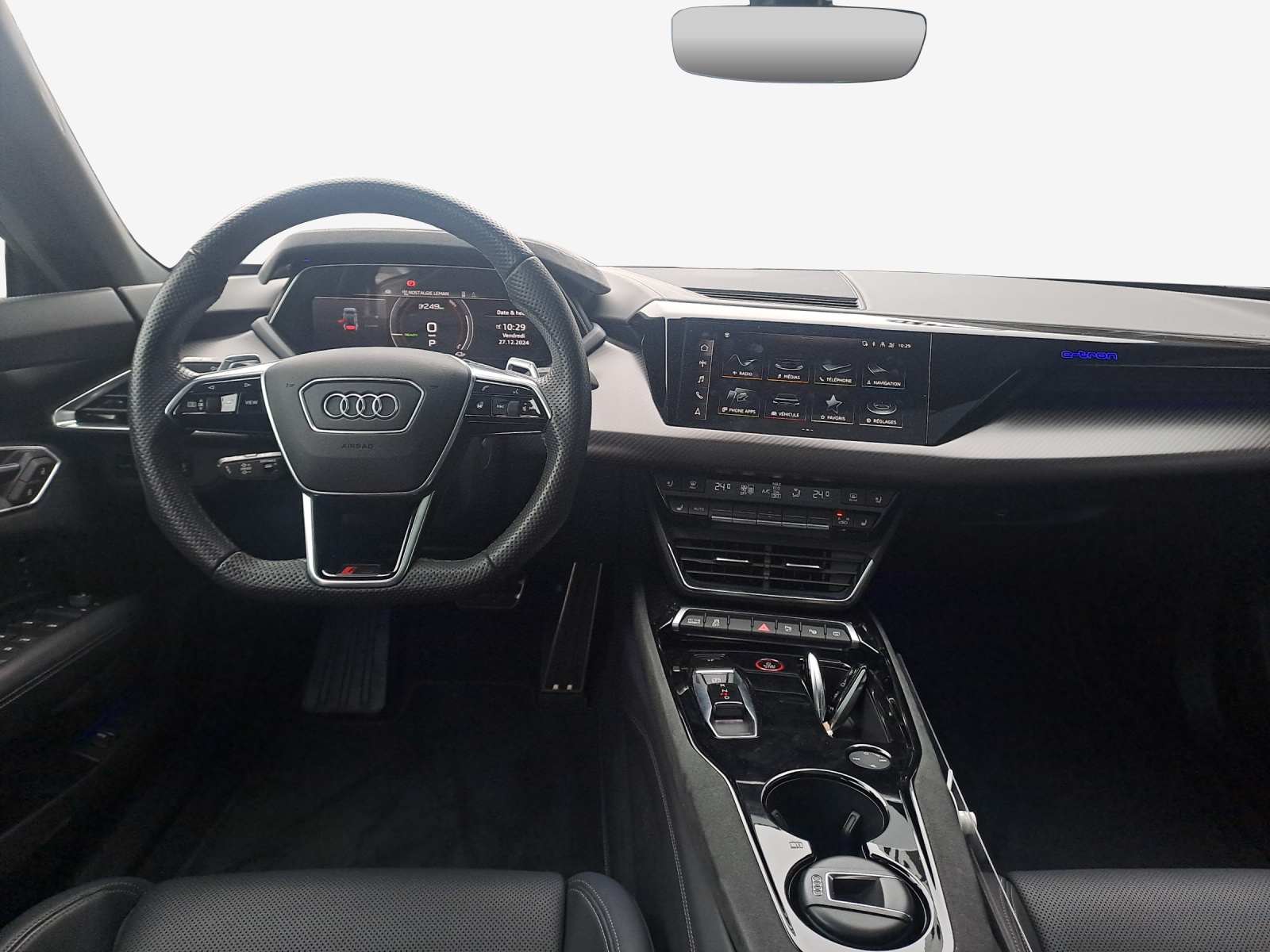 AUDI RS e-tron GT quattro-image-9