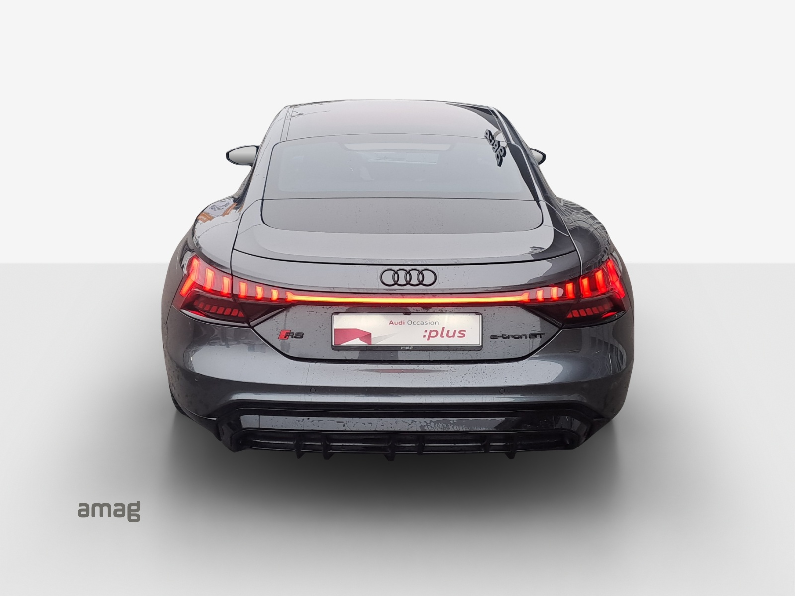 AUDI RS e-tron GT quattro-image-4