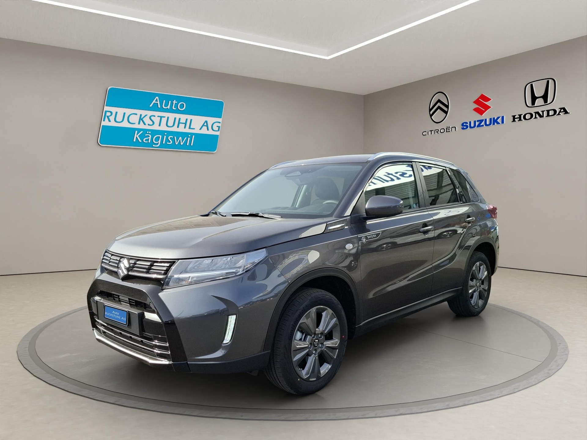 SUZUKI Vitara 1.4 T Sakura Hybrid 4x4-image-0