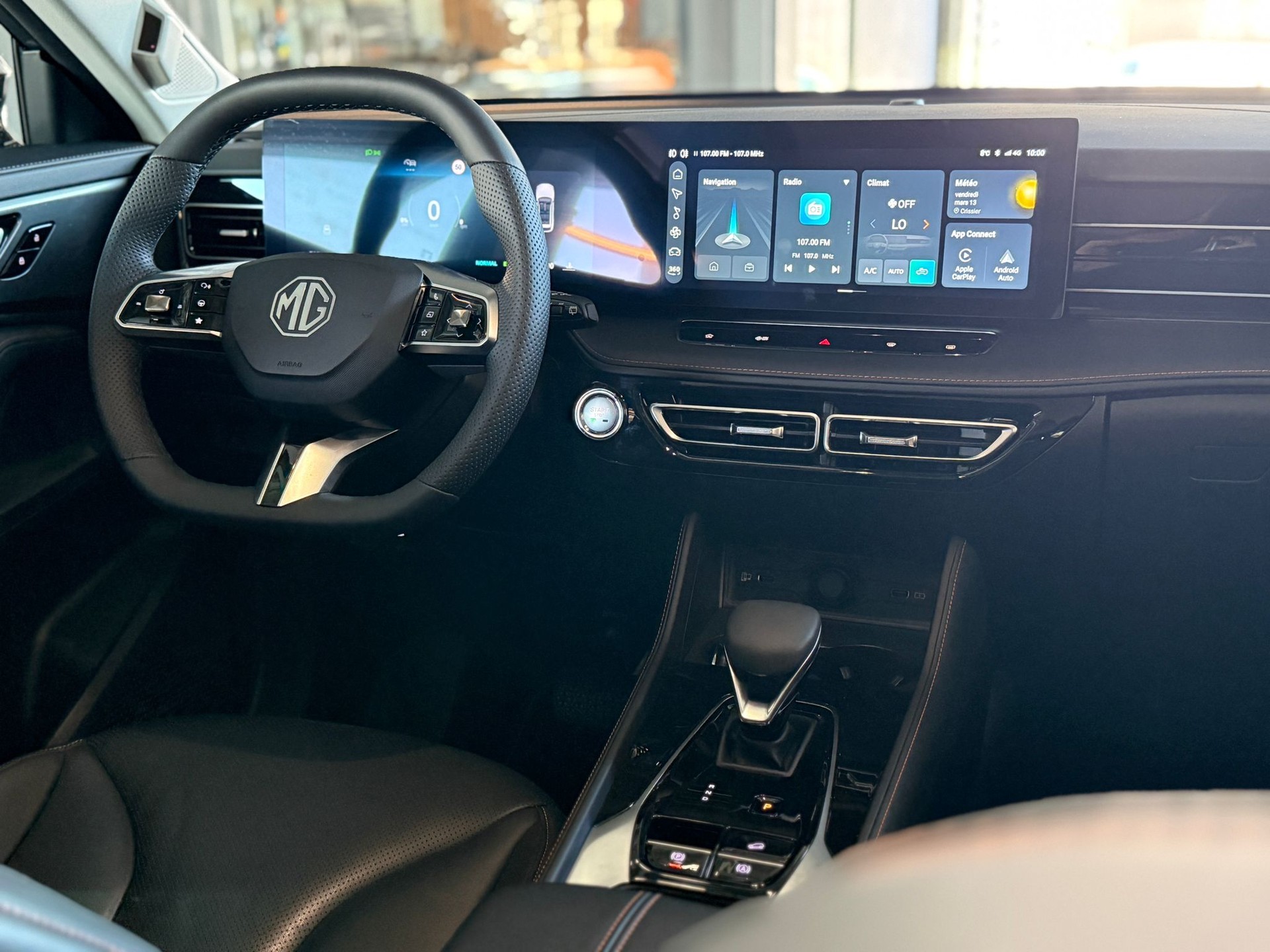 MG HS 1.5 T PHEV Luxury-image-10