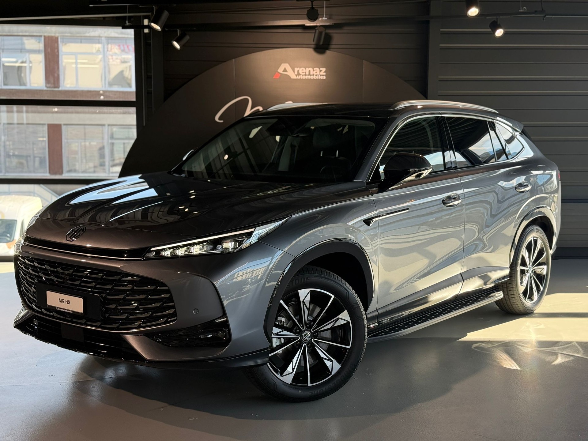 MG HS 1.5 T PHEV Luxury-image-0