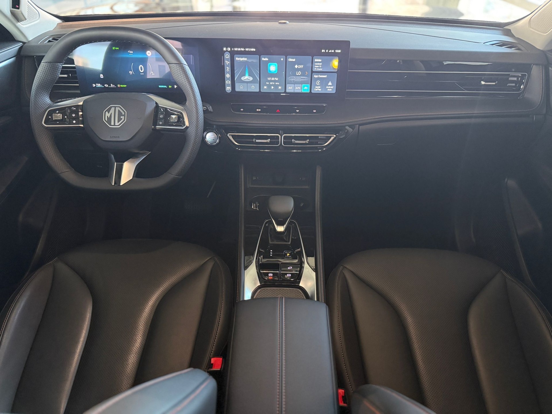 MG HS 1.5 T PHEV Luxury-image-9