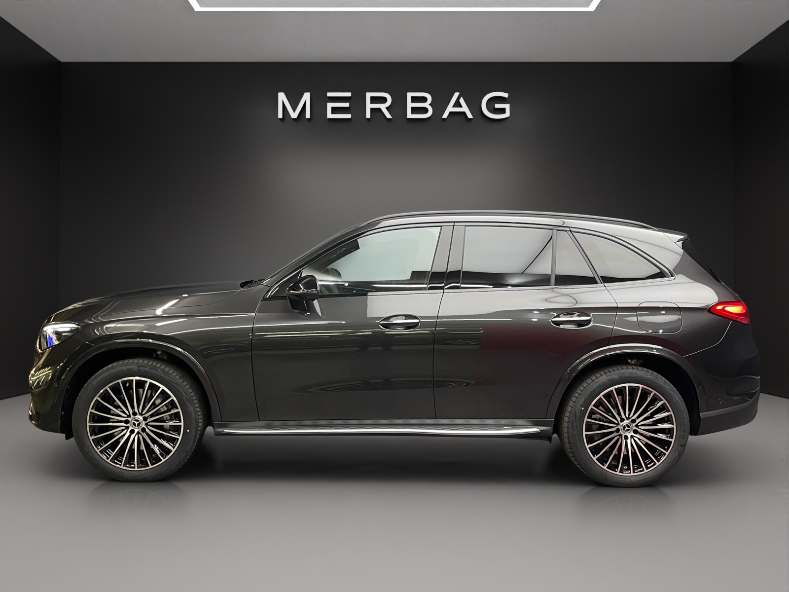 MERCEDES-BENZ GLC 300 de 4M EQ Star 9G-Tronic-image-2