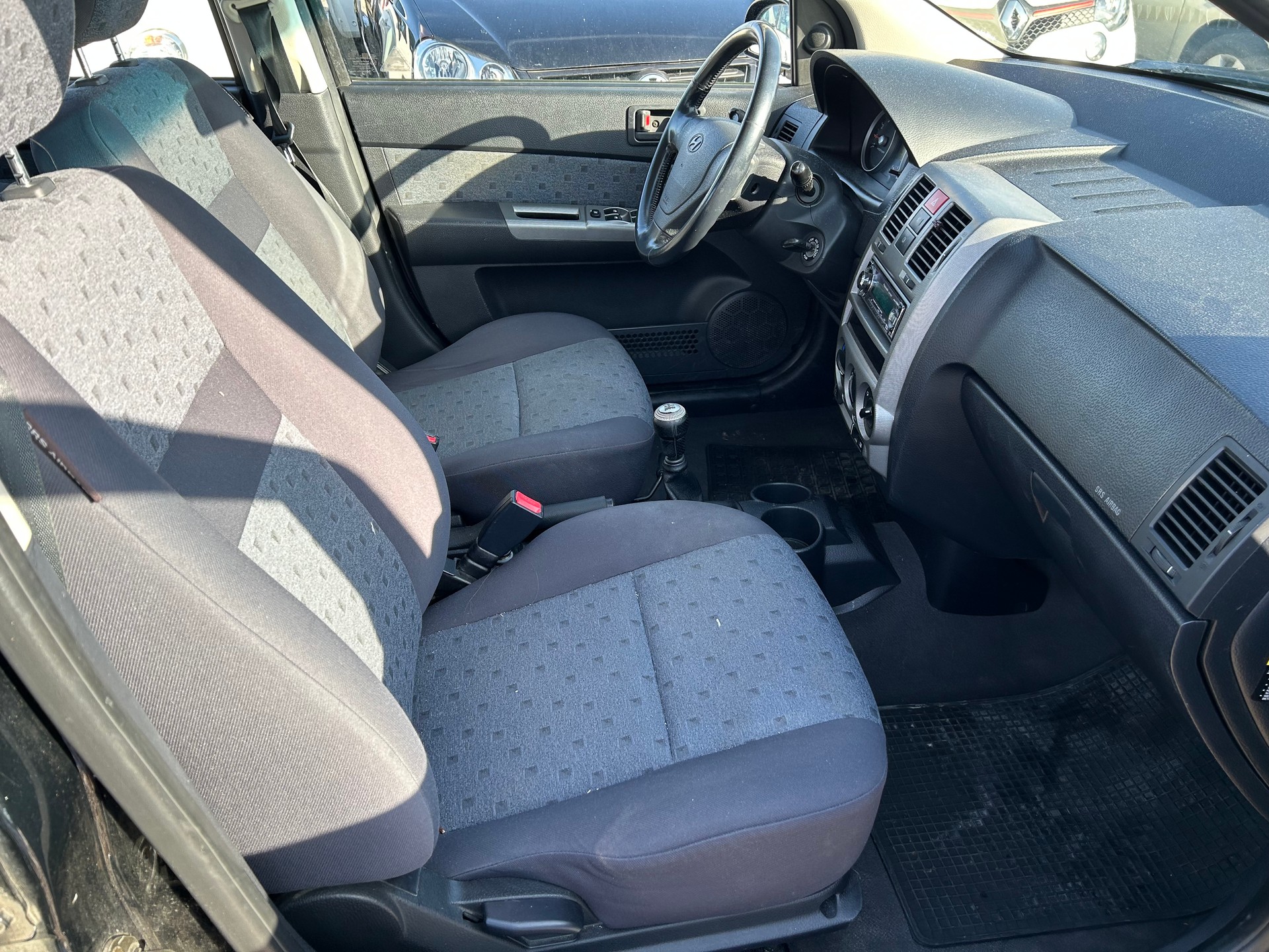 HYUNDAI Getz 1.3 GLS-image-9