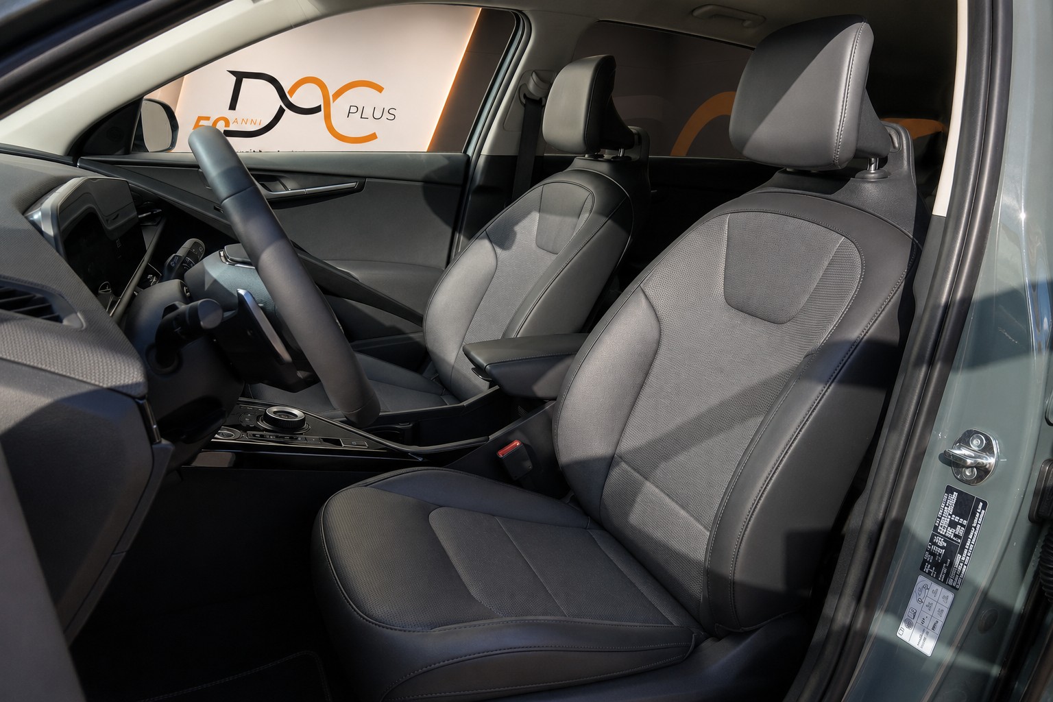 KIA Niro 1.6 GDi Plug-in Hybrid Style-image-4