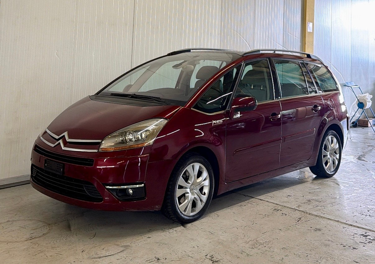 CITROEN Grand C4 Picasso 2.0 HDI Exclusive Automatic(Frisch MFK& Service)-image-2