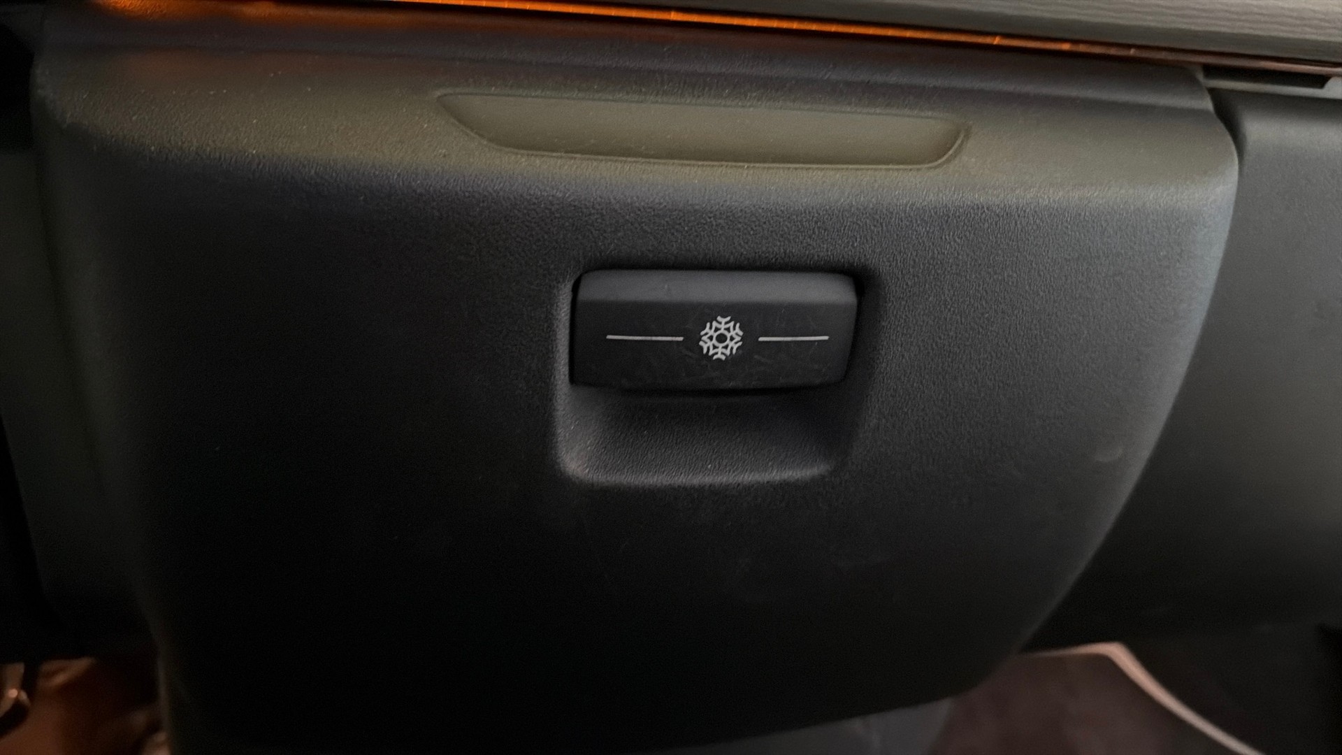 CITROEN Grand C4 Picasso 2.0 HDI Exclusive Automatic(Frisch MFK& Service)-image-10