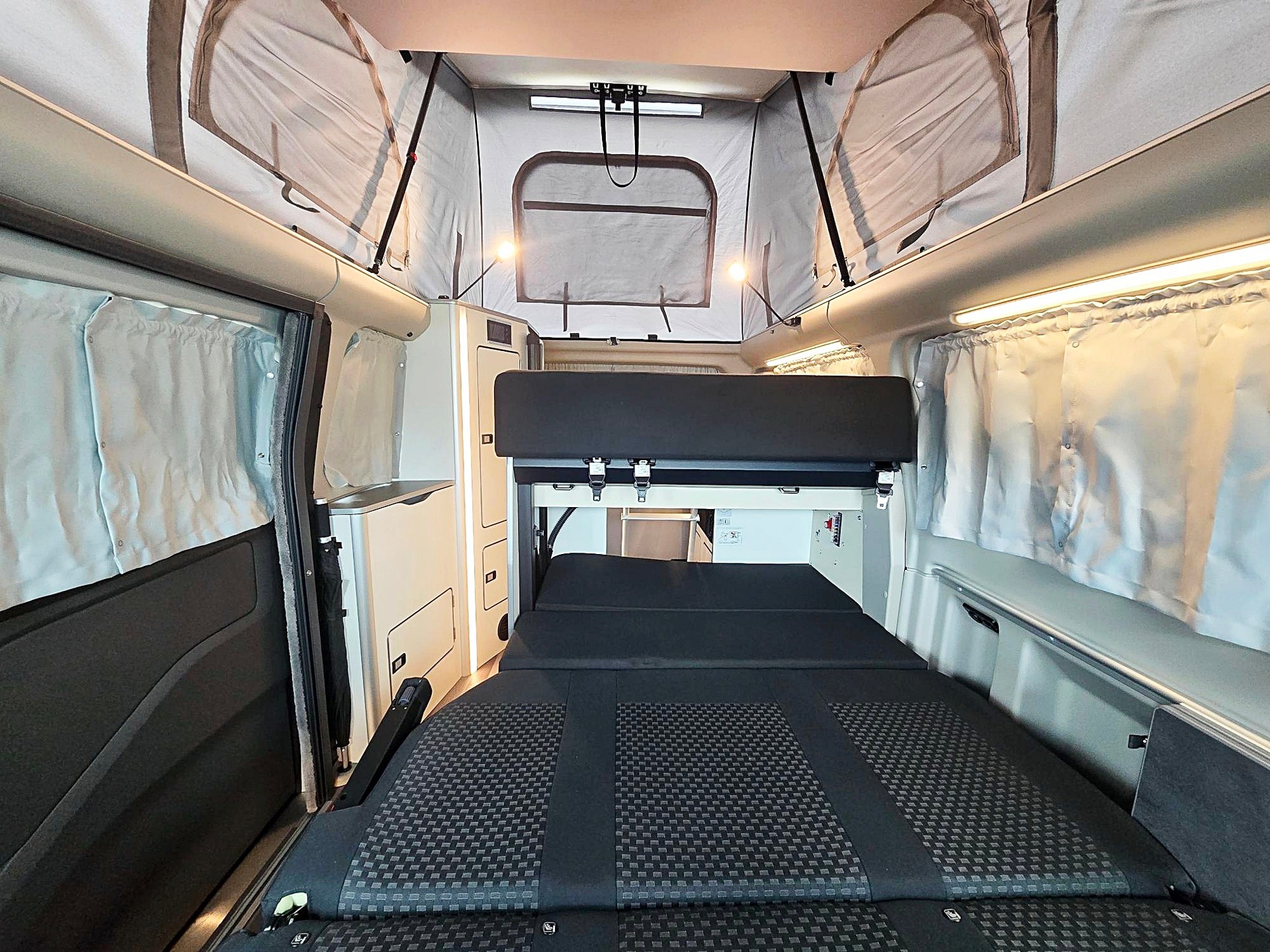 FORD TRANSIT CUSTOM NUGGET PLUS WESTFALIA AUFSTELLDACH 2,0 TDCI DIESEL AUTOMAT-image-5