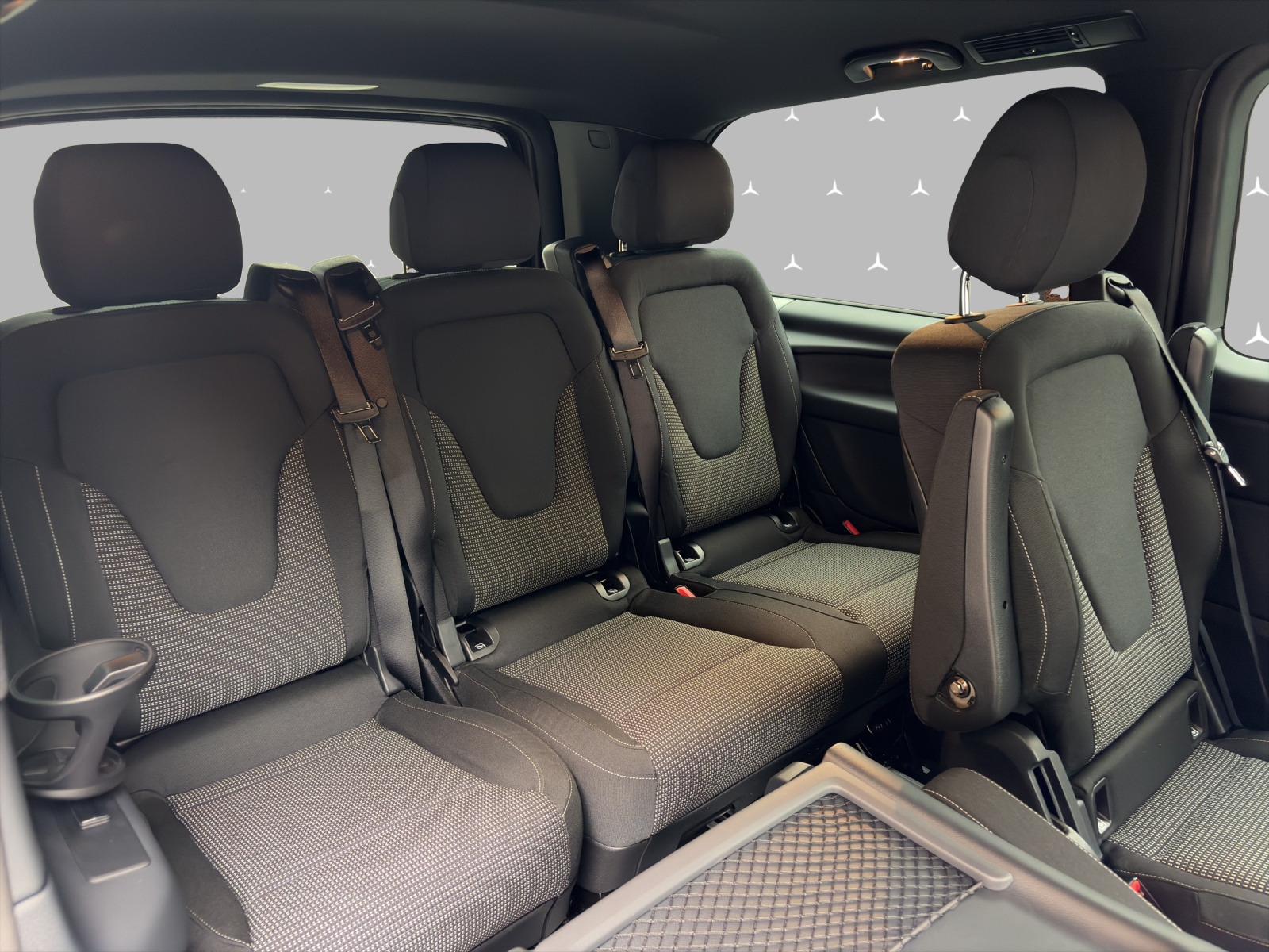 MERCEDES-BENZ V 250 d lang Style 9G-Tronic-image-15