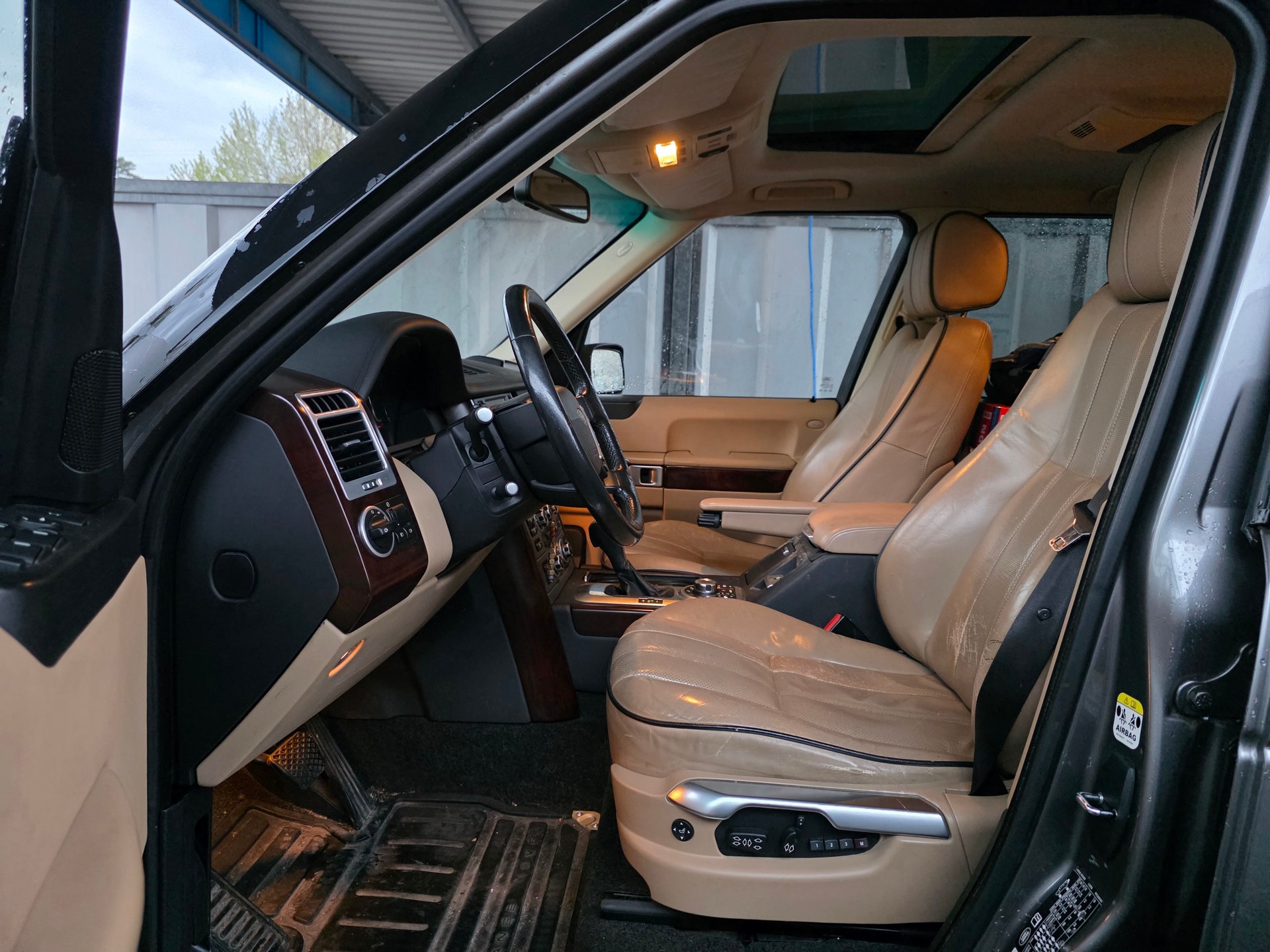 LAND ROVER Range Rover 3.6 d Vogue Automatic-image-4
