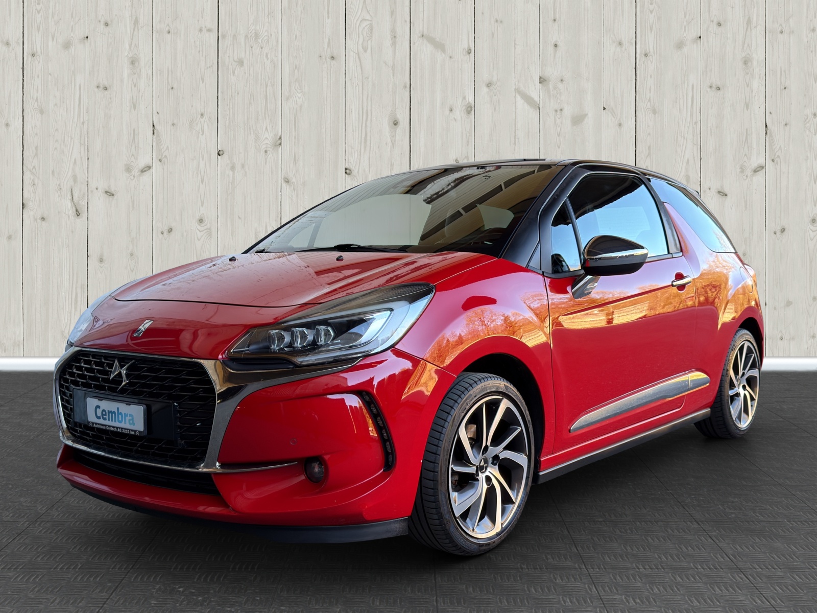 DS AUTOMOBILES DS 3 1.2 PureTech Givenchy le Make Up-image-2