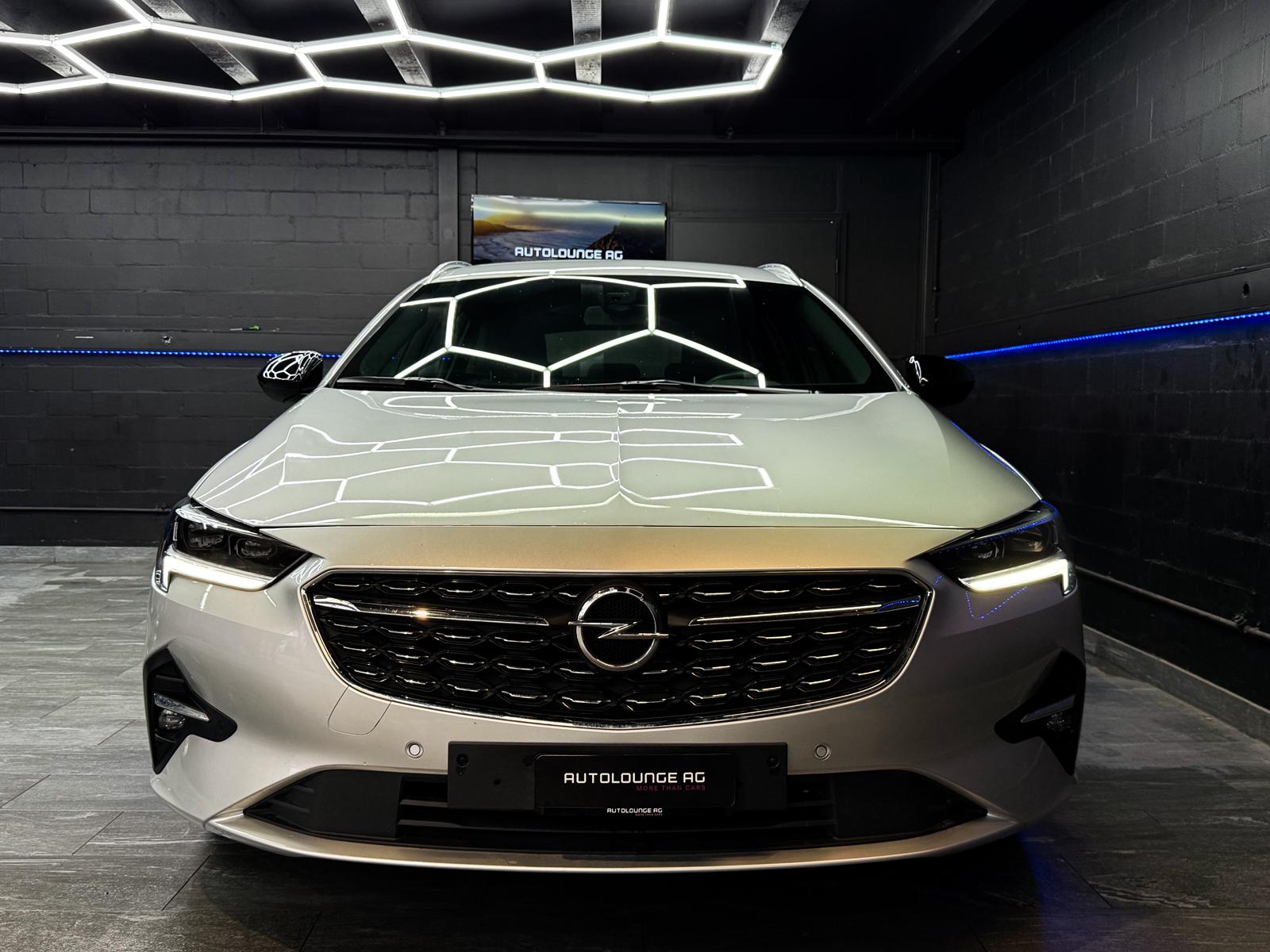 OPEL Insignia 2.0 T Sports Tourer Edition Automatic-image-1