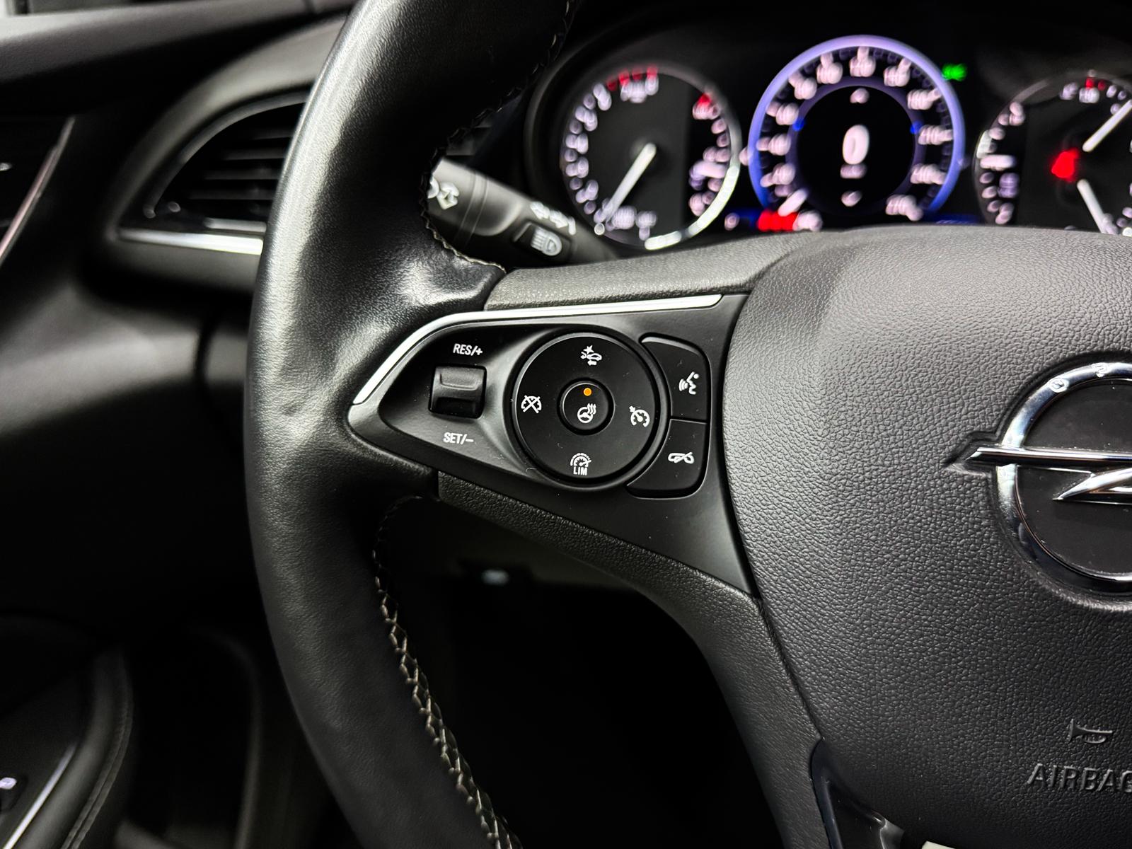 OPEL Insignia 2.0 T Sports Tourer Edition Automatic-image-10