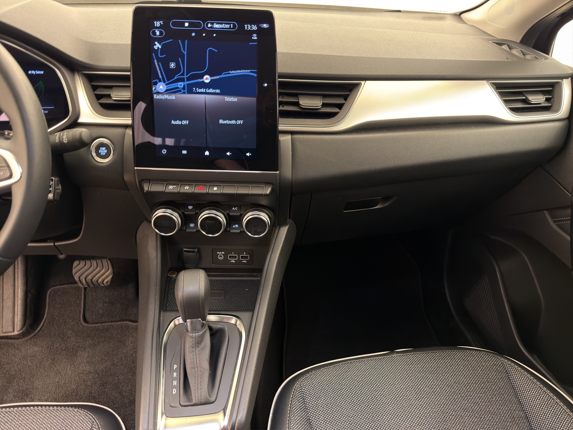 RENAULT Captur 1.3 TCe 140 techno EDC-image-9