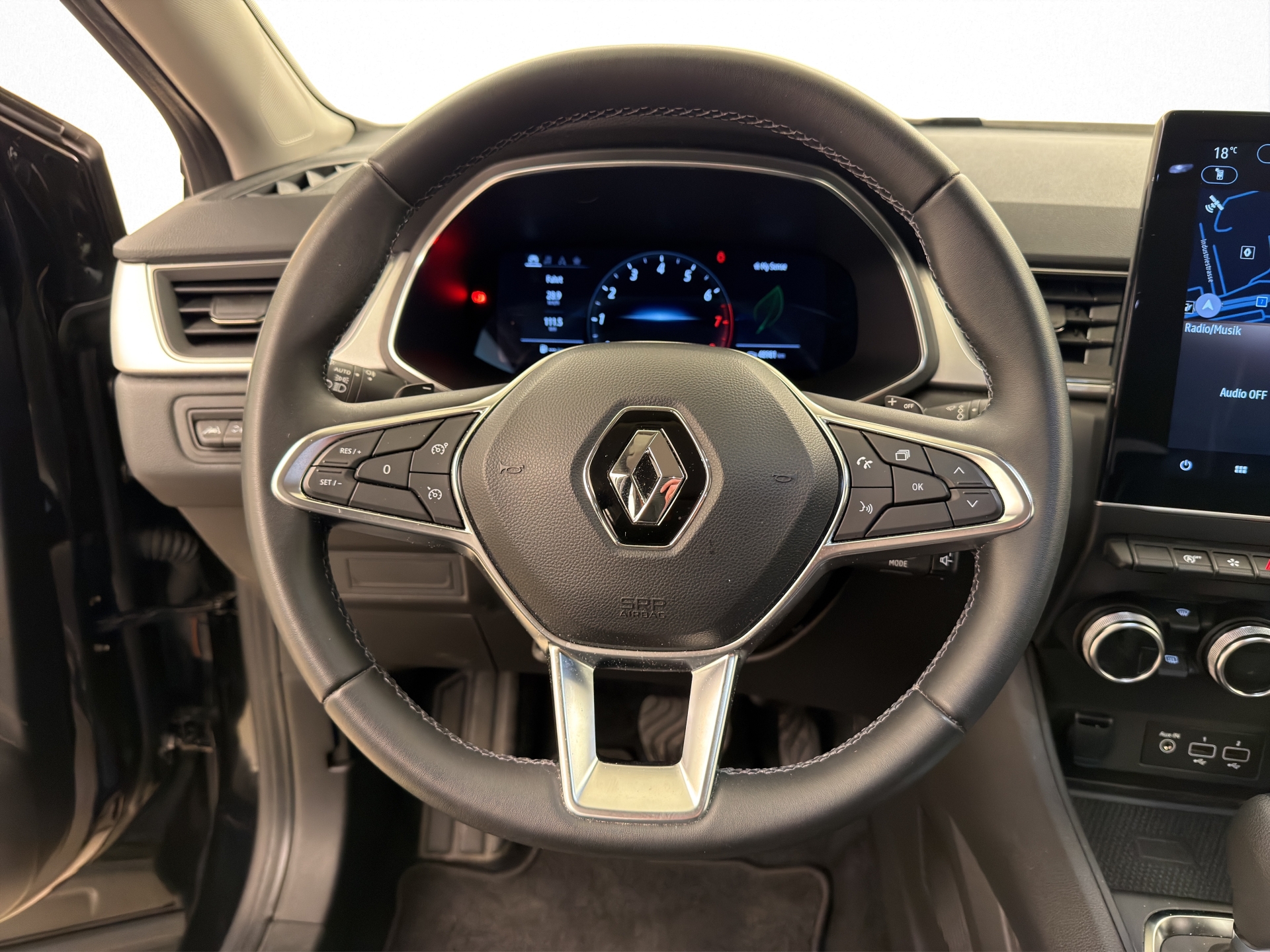 RENAULT Captur 1.3 TCe 140 techno EDC-image-7