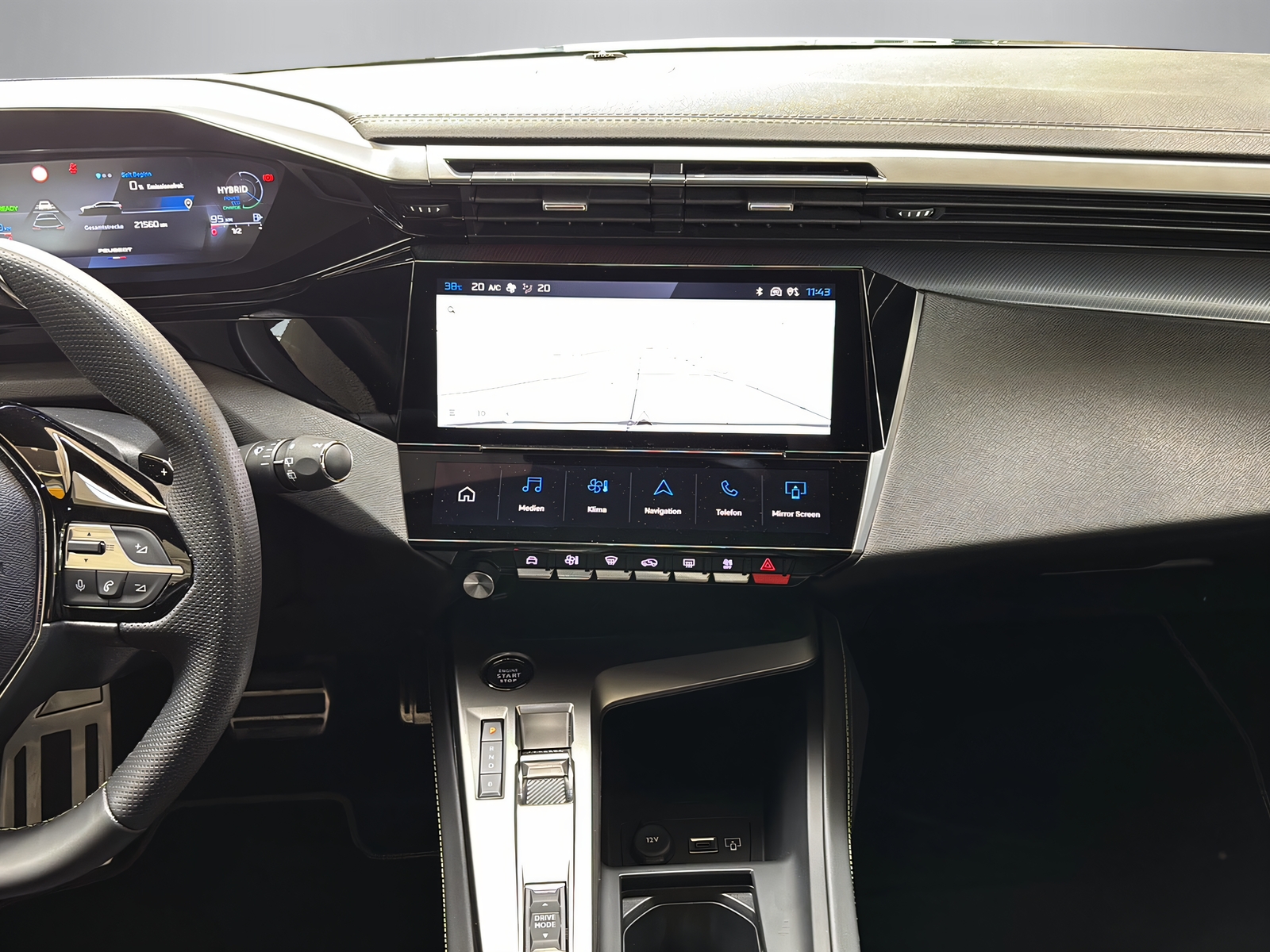 PEUGEOT 308 SW 1.6 PHEV 180 GT-image-5