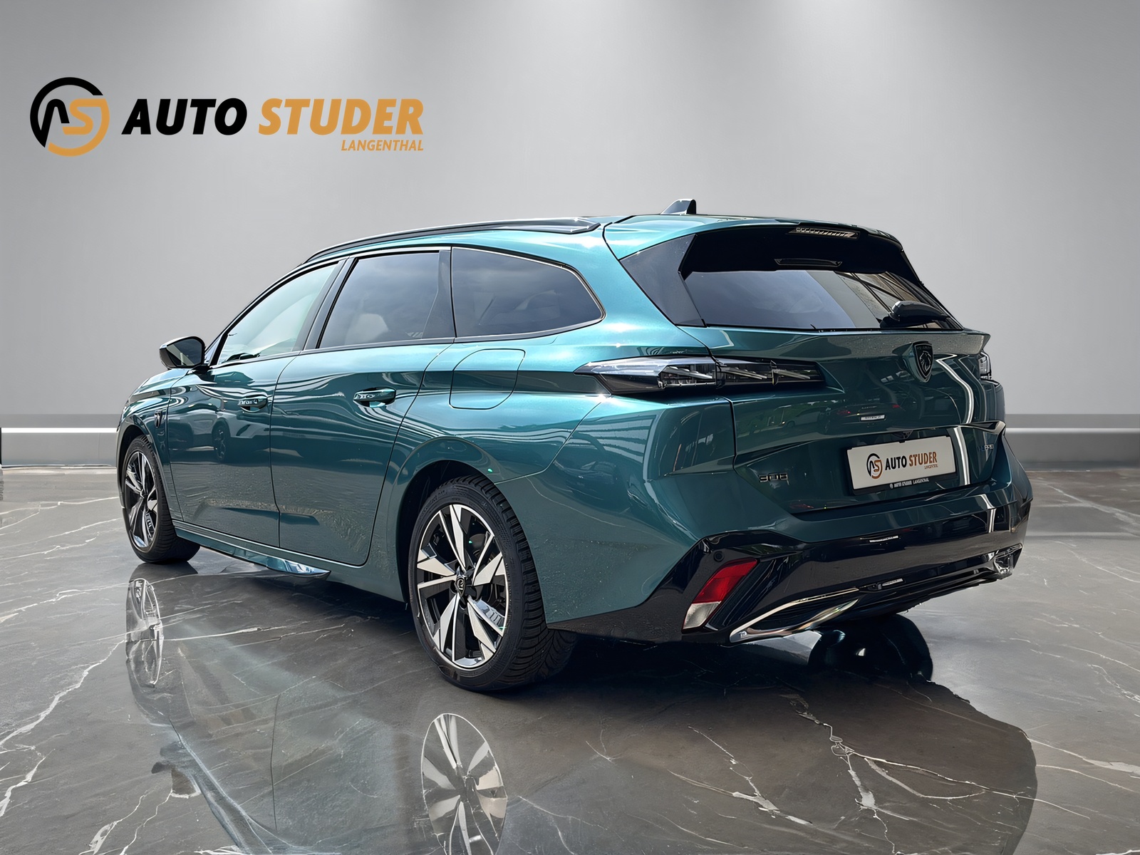 PEUGEOT 308 SW 1.6 PHEV 180 GT-image-8