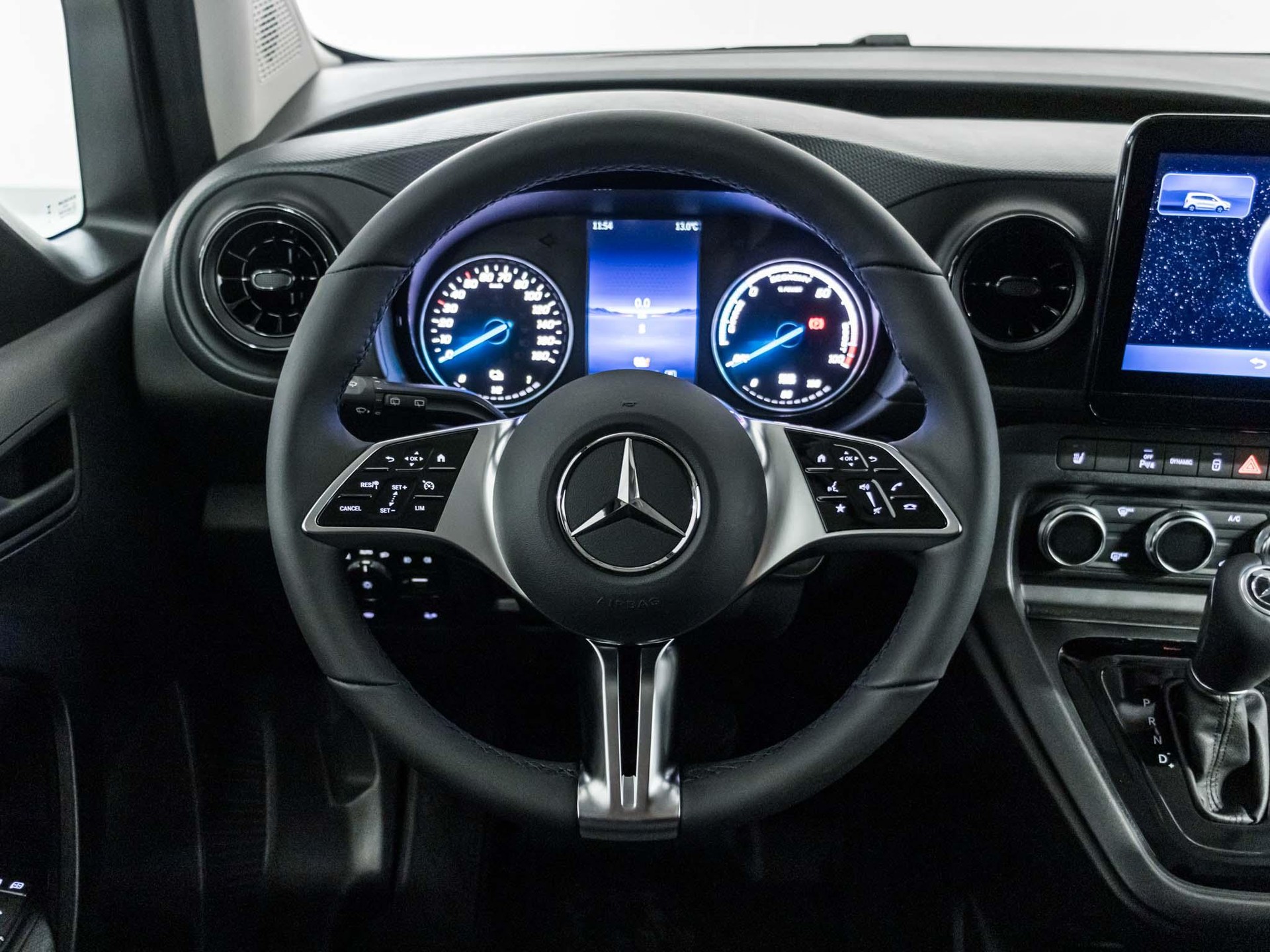 MERCEDES-BENZ eCitan Kasten BASE Lang-image-8