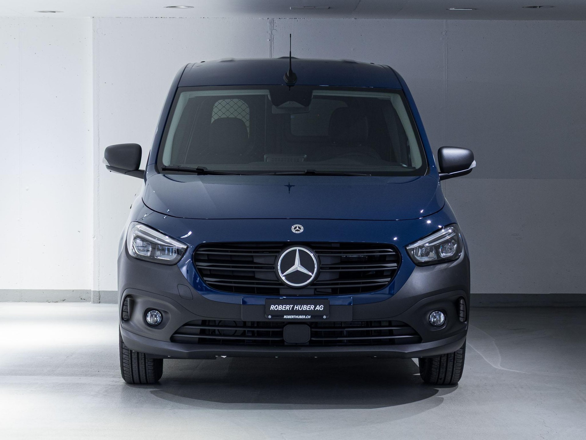 MERCEDES-BENZ eCitan Kasten BASE Lang-image-2
