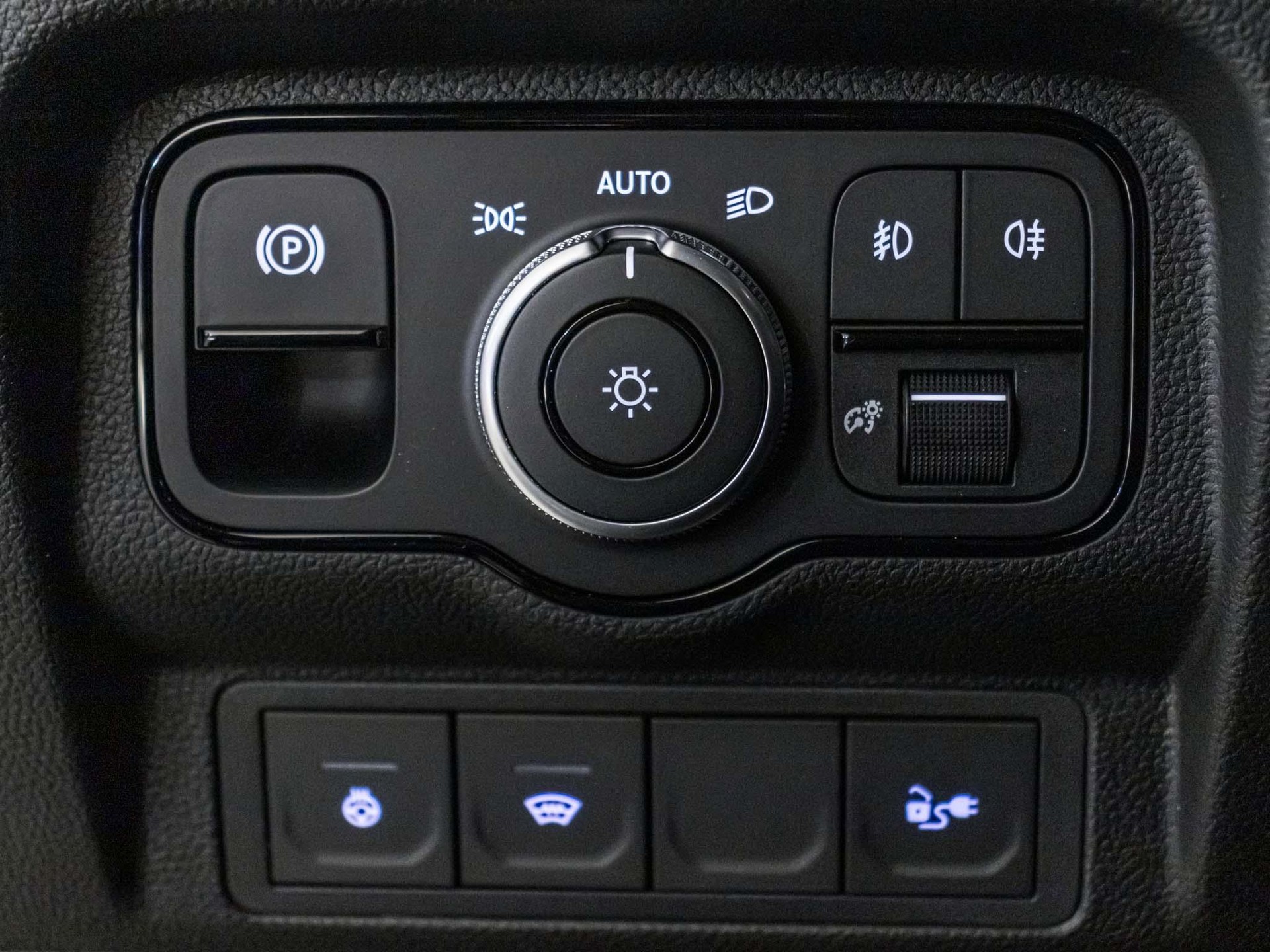 MERCEDES-BENZ eCitan Kasten BASE Lang-image-10