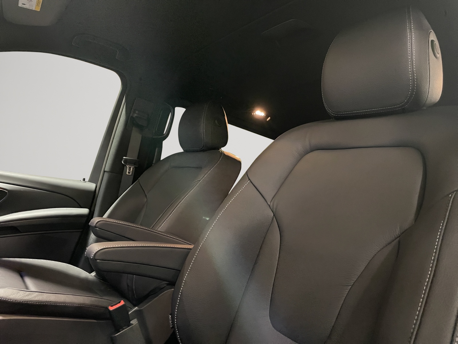 MERCEDES-BENZ V 250 d extralang 4Matic Style 9G-Tronic-image-6