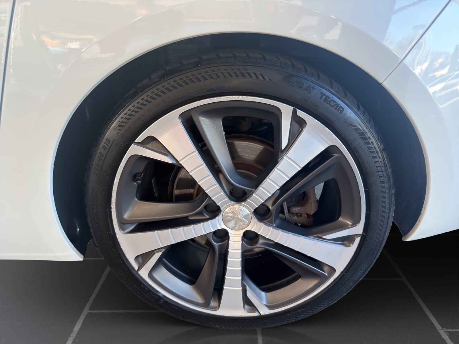 PEUGEOT 308 SW 2.0 BlueHDI GT-image-8