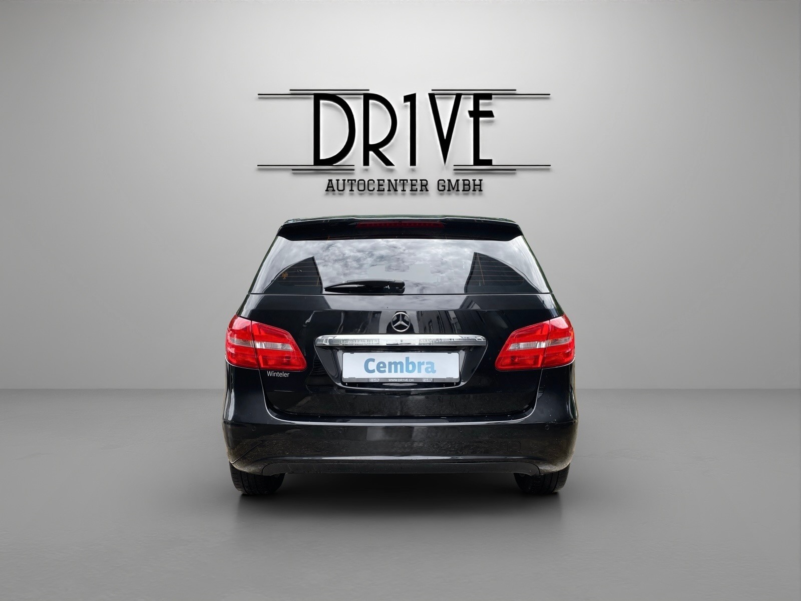 MERCEDES-BENZ B 180 7G-DCT-image-5