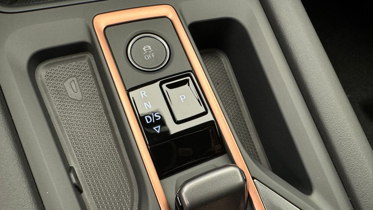CUPRA Formentor 1.5 e-HYBRID pHEV VZ Black Edition-image-10