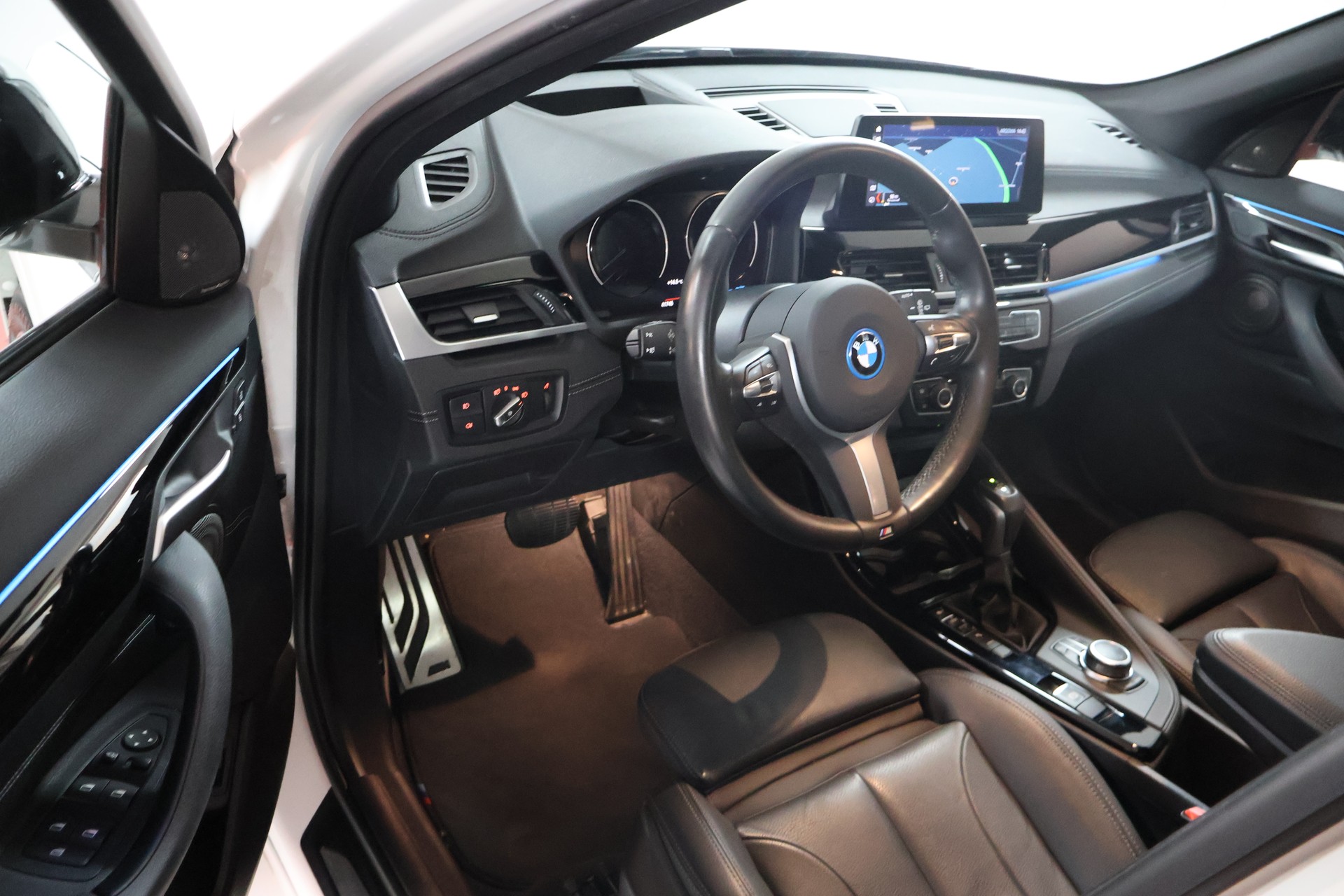 BMW X1 xDrive 25e M Sport Steptronic-image-7