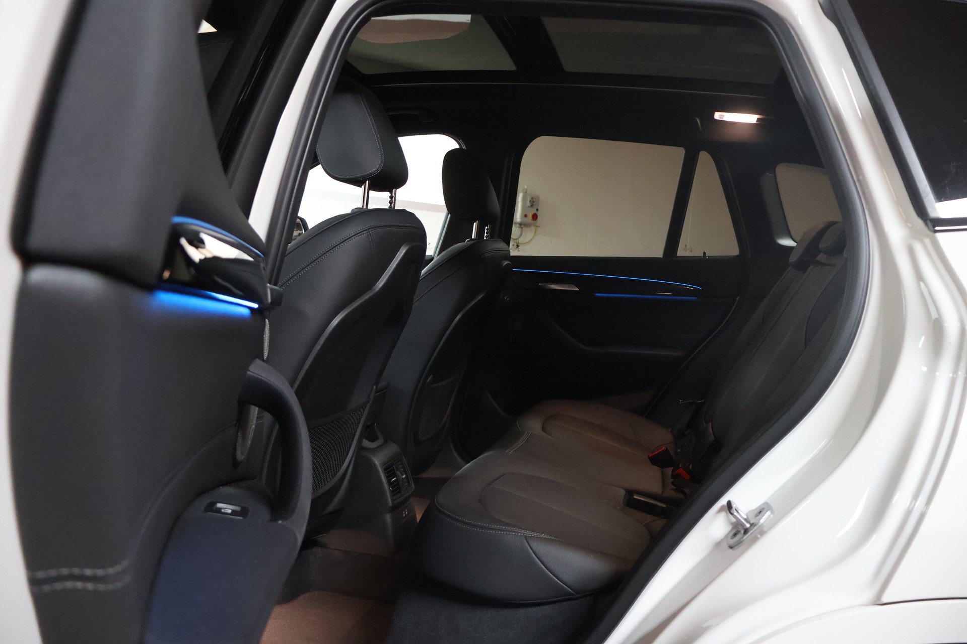 BMW X1 xDrive 25e M Sport Steptronic-image-16