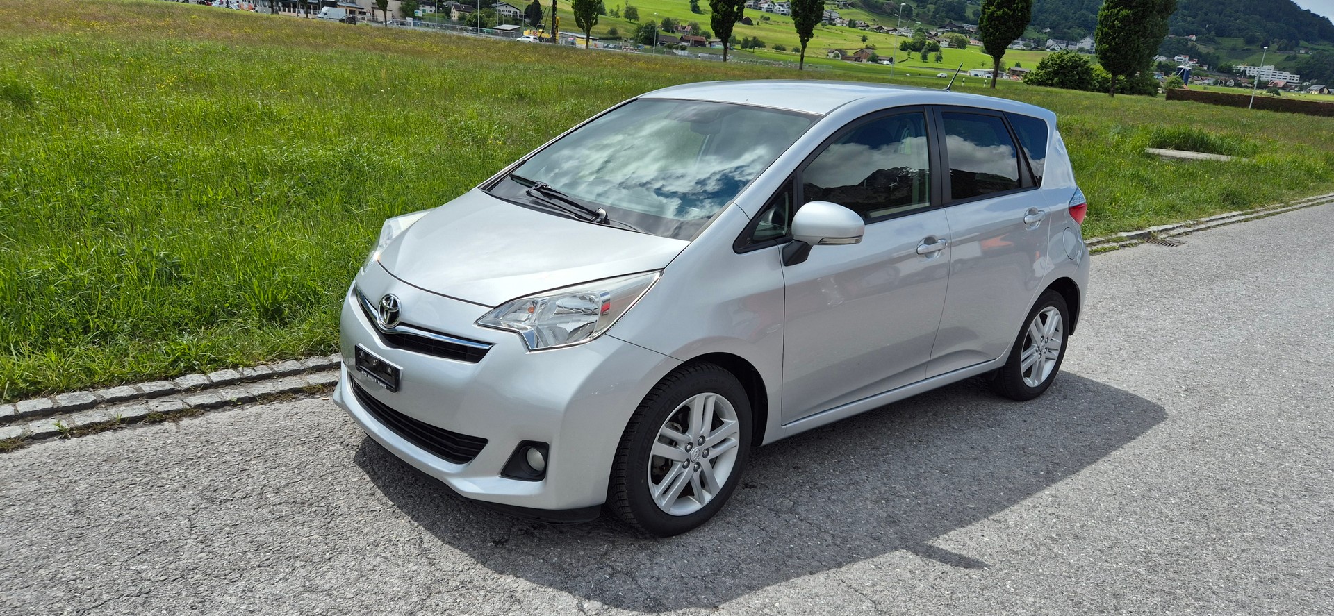 TOYOTA 1.33 VVT-i Linea Sol MdS