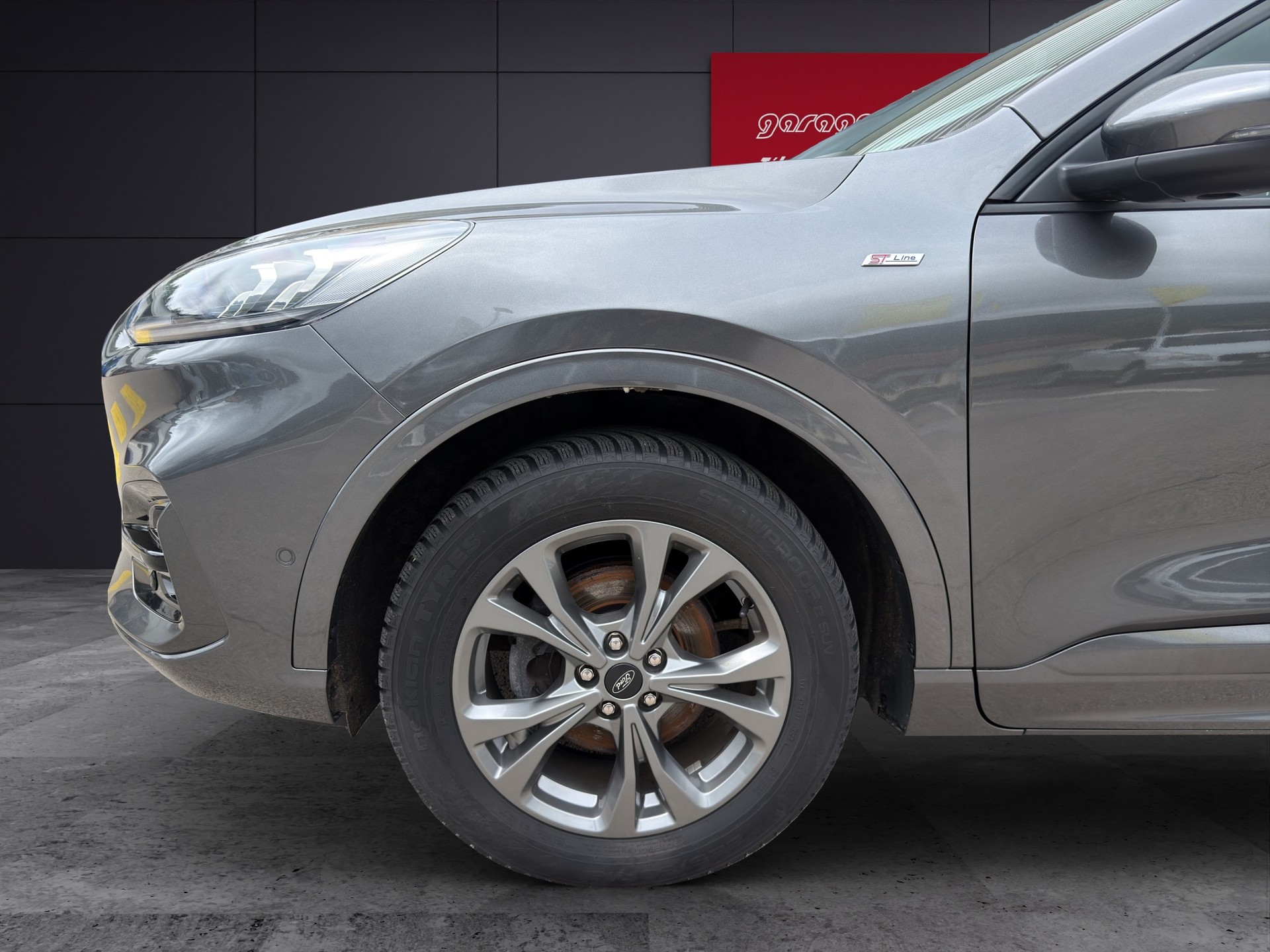 FORD Kuga 2.5 Hybrid ST-Line X 4x4-image-4