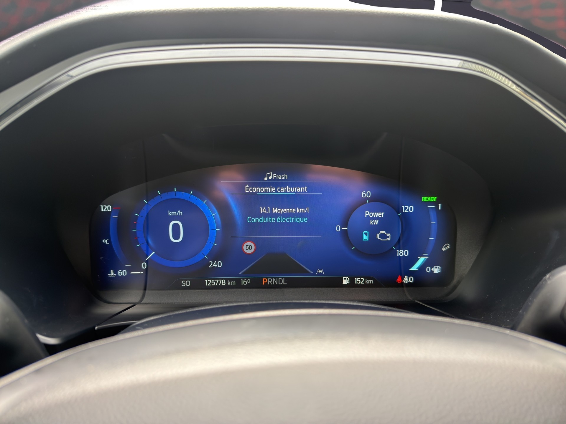 FORD Kuga 2.5 Hybrid ST-Line X 4x4-image-8