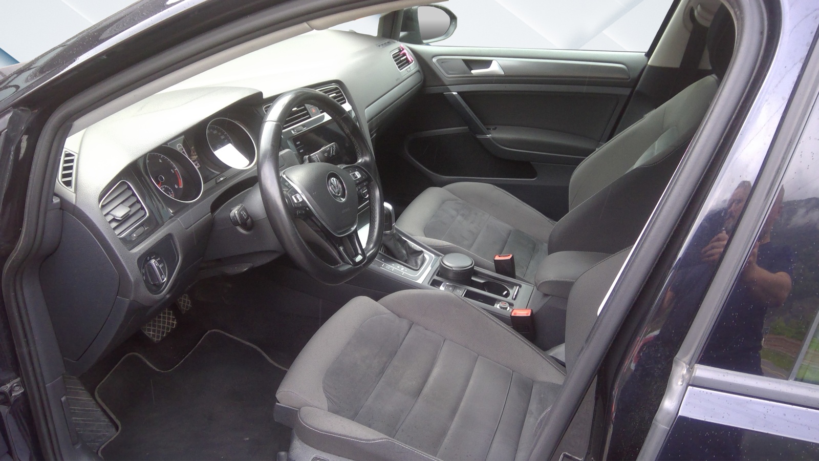 VW Golf 1.6 TDI Comfortline DSG-image-10