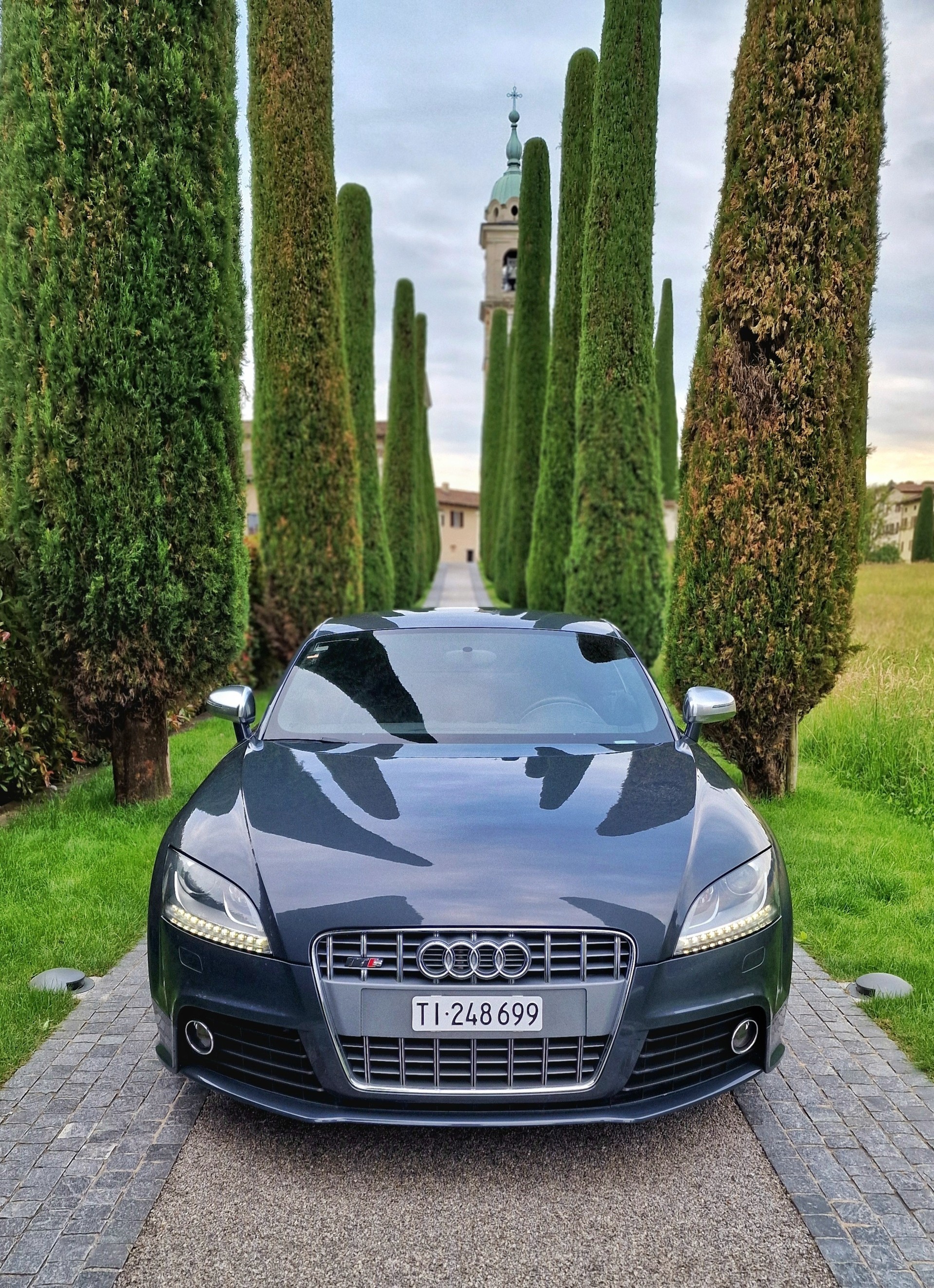 AUDI 2.0 TFSI quattro-image-2
