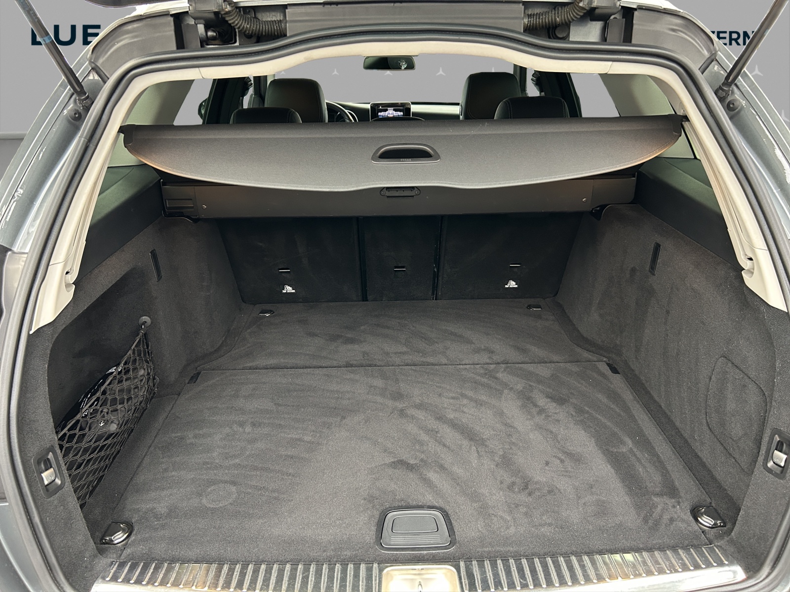 MERCEDES-BENZ C 180 Avantgarde 9G-Tronic-image-14