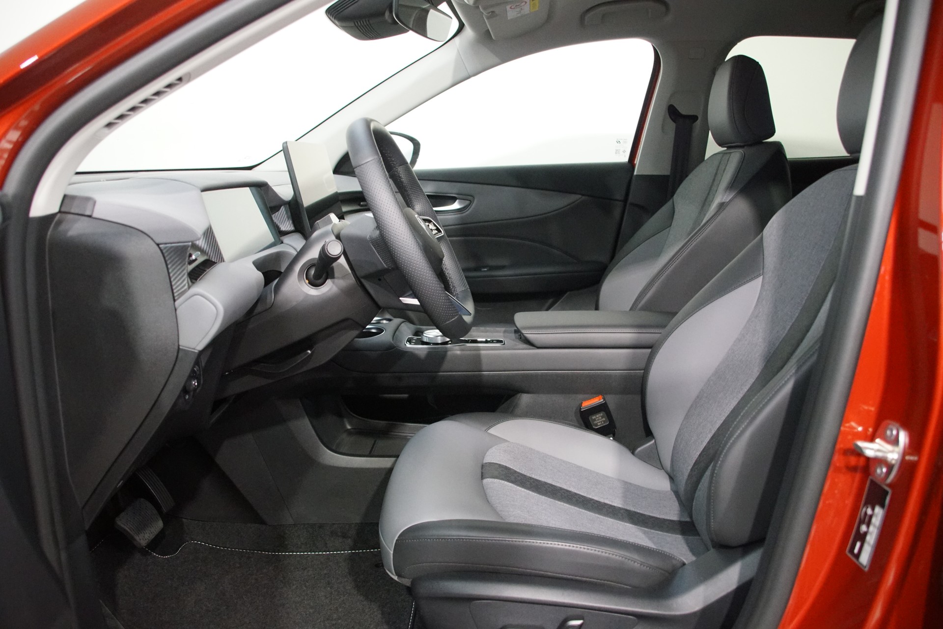 MG S5 EV 64kWh Luxury ++swiss++-image-12