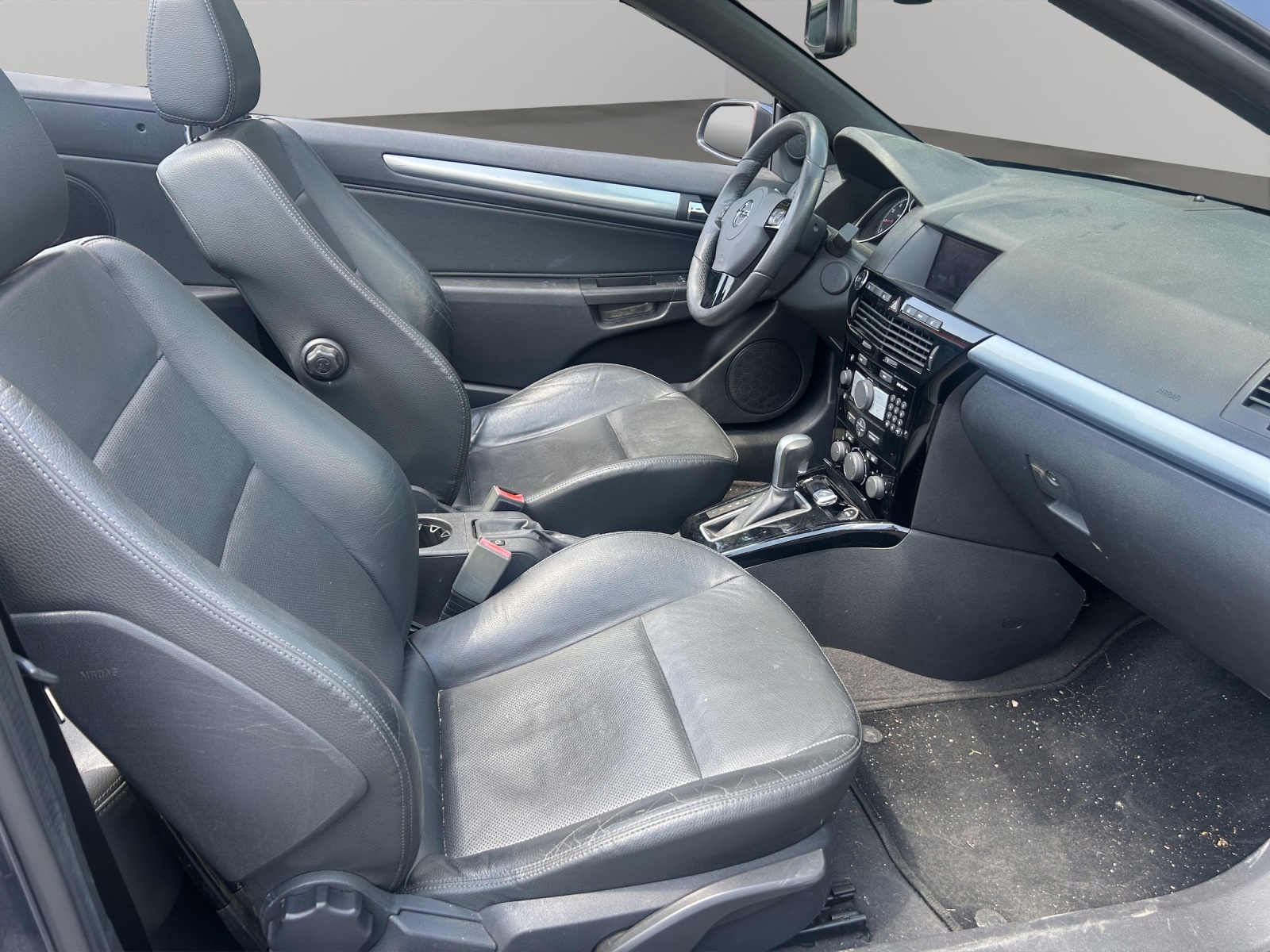 OPEL Astra TT 1.8i 16V Cosmo-image-14