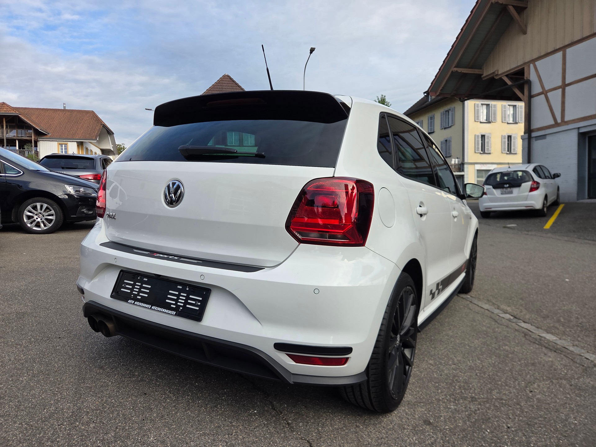 VW Polo 1.8 TSI GTI DSG-image-7