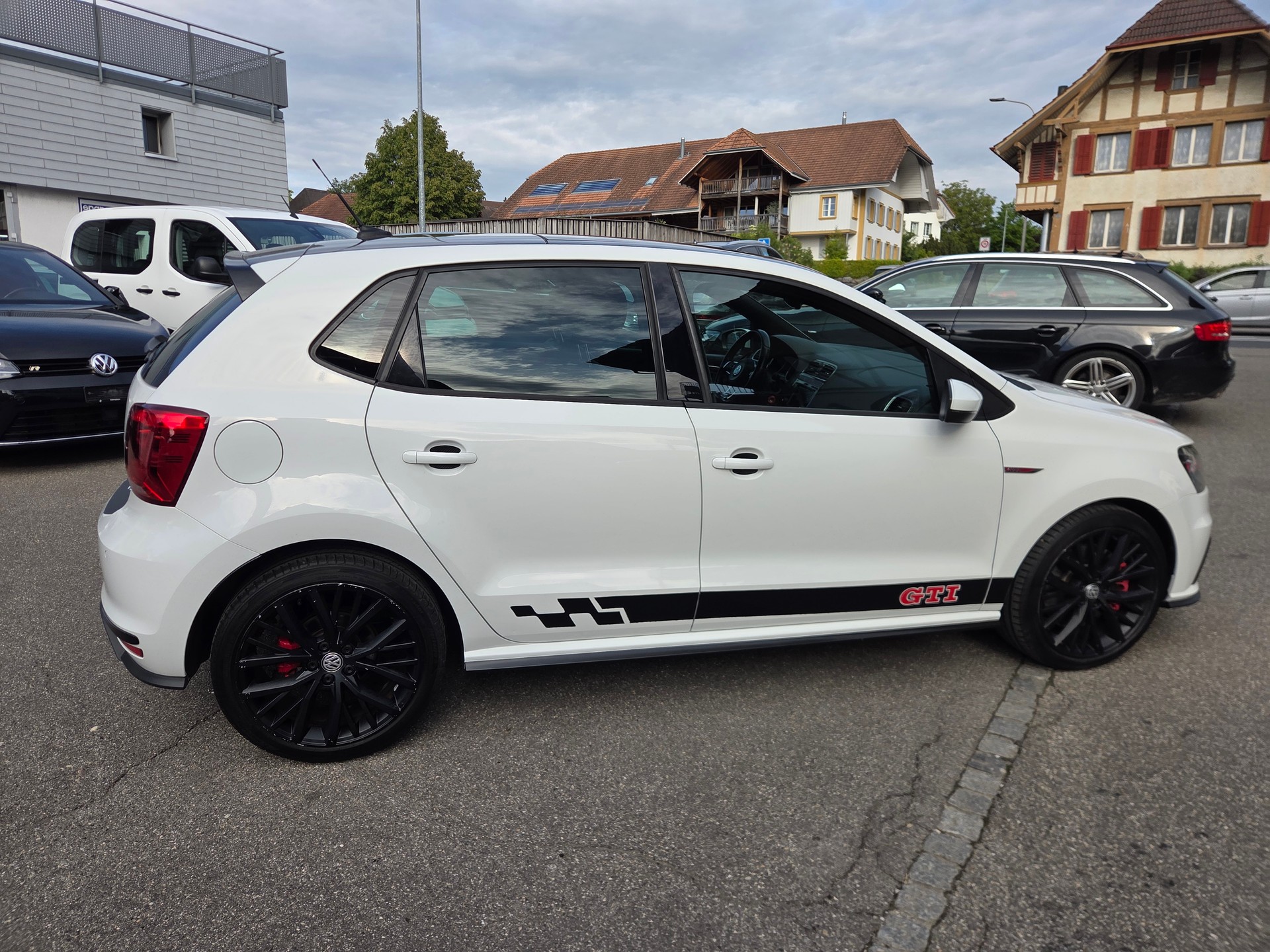 VW Polo 1.8 TSI GTI DSG-image-9
