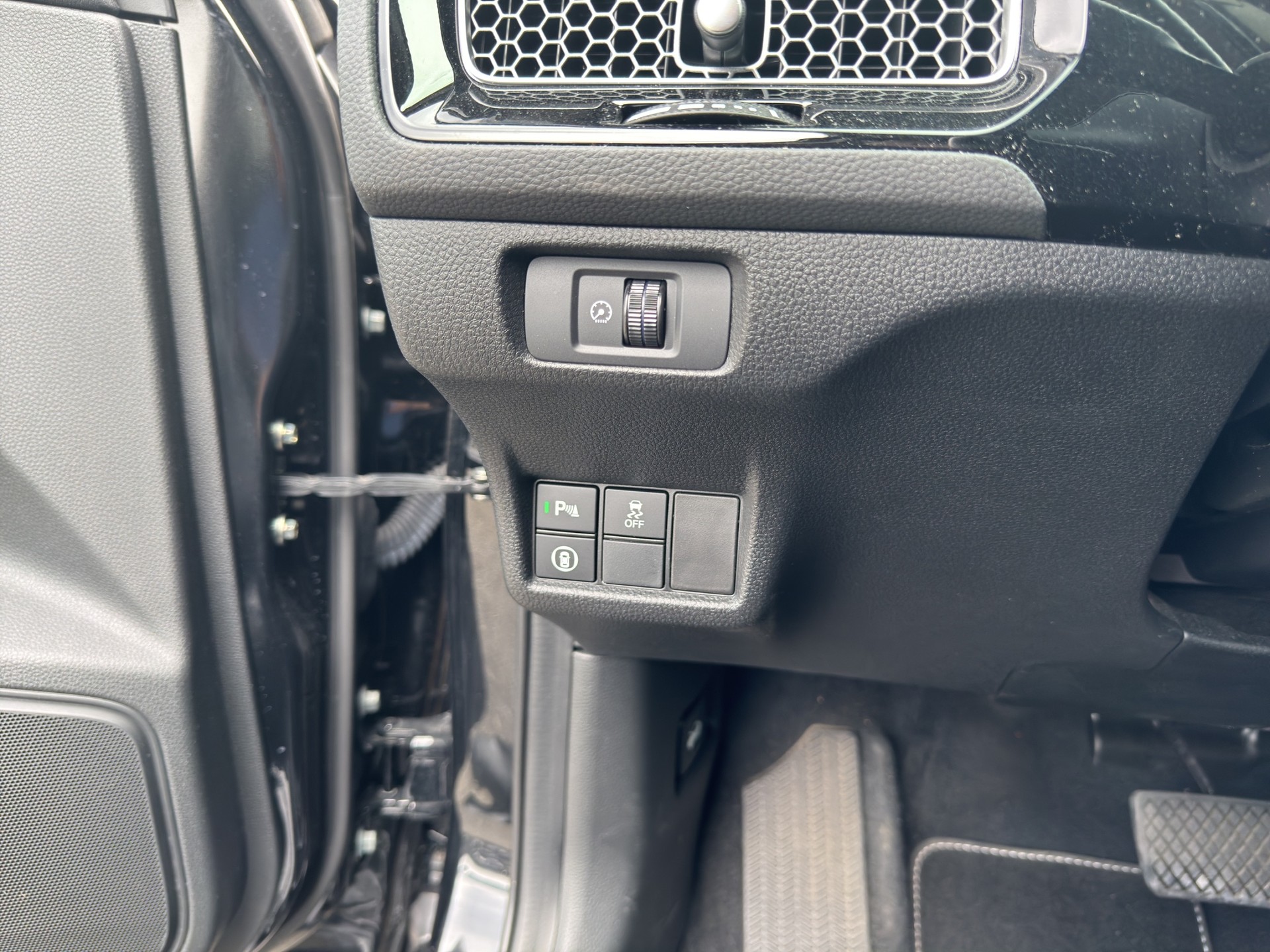 HONDA Civic 2.0 i-MMD Elegance-image-15