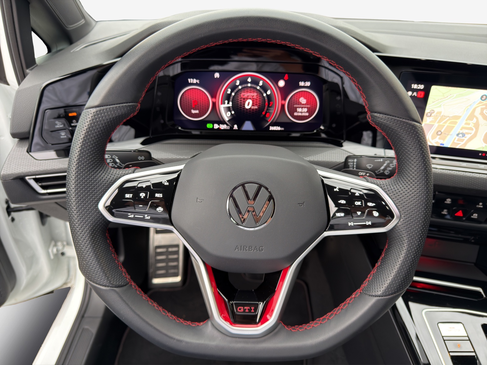 VW Golf 2.0 TSI GTI Clubsport DSG-image-9