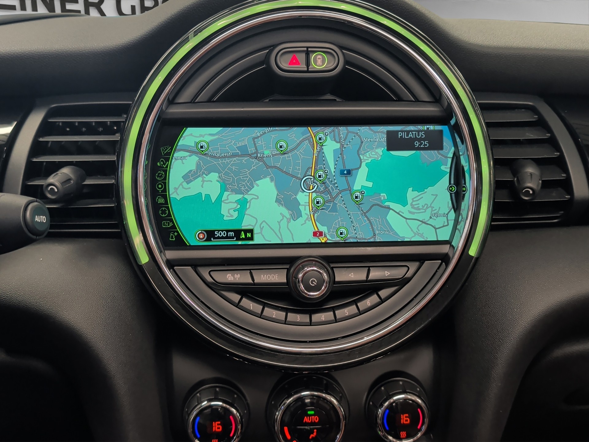 MINI Cooper S Cabriolet Steptronic-image-13
