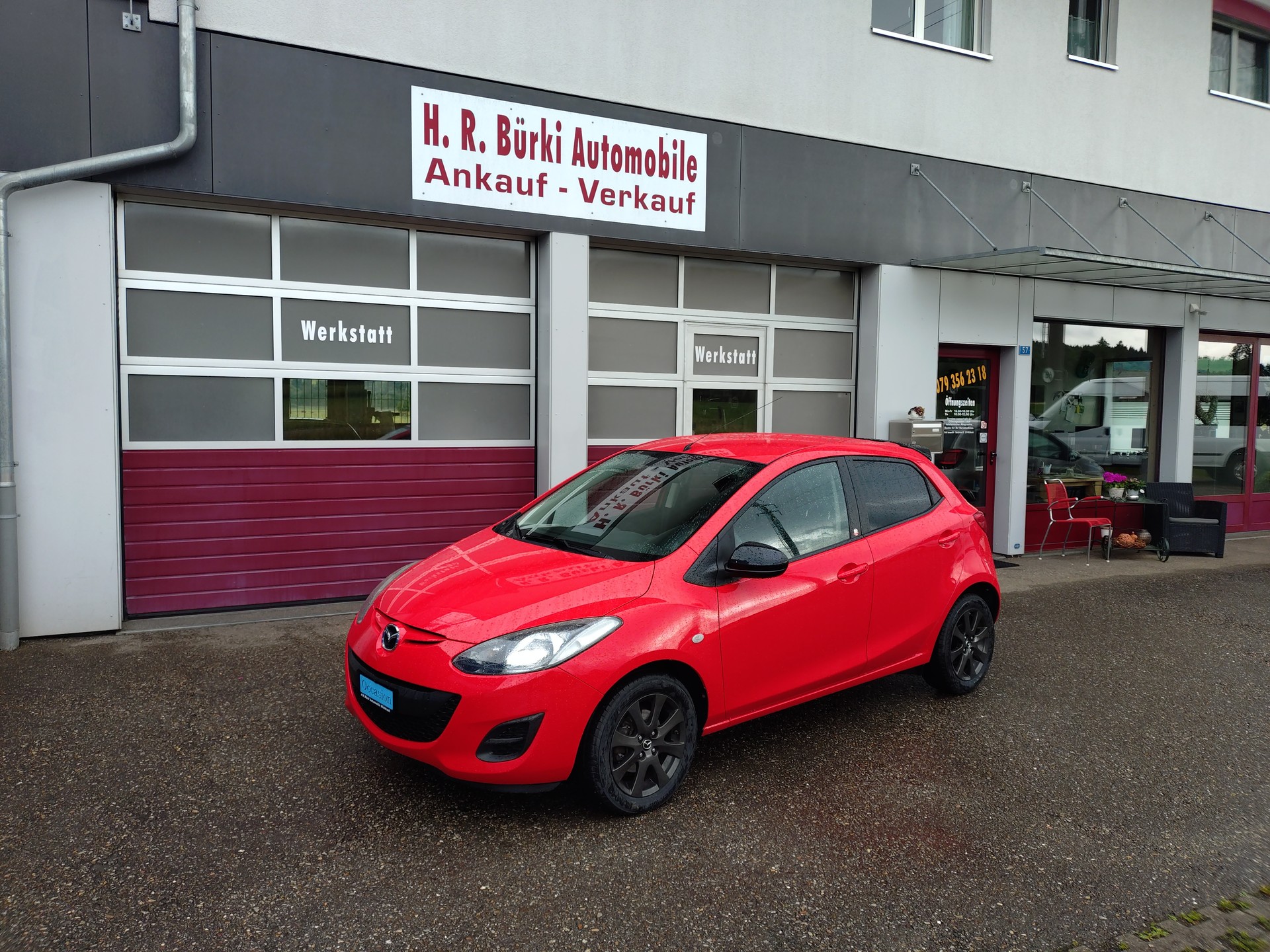 MAZDA 2 1.3i 16V Voila ma Suisse Edition-image-0