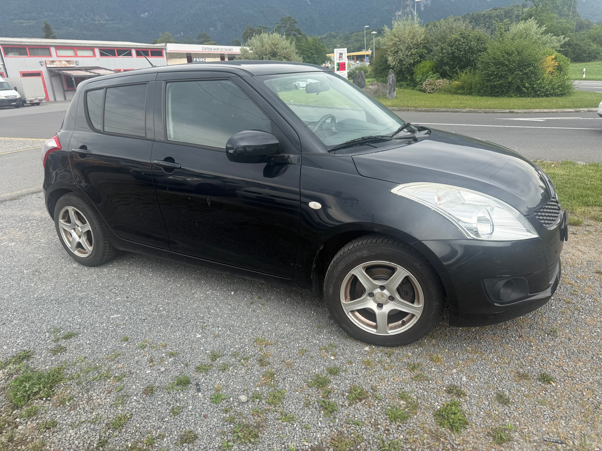 SUZUKI Swift 1.2i 16V GA-image-2