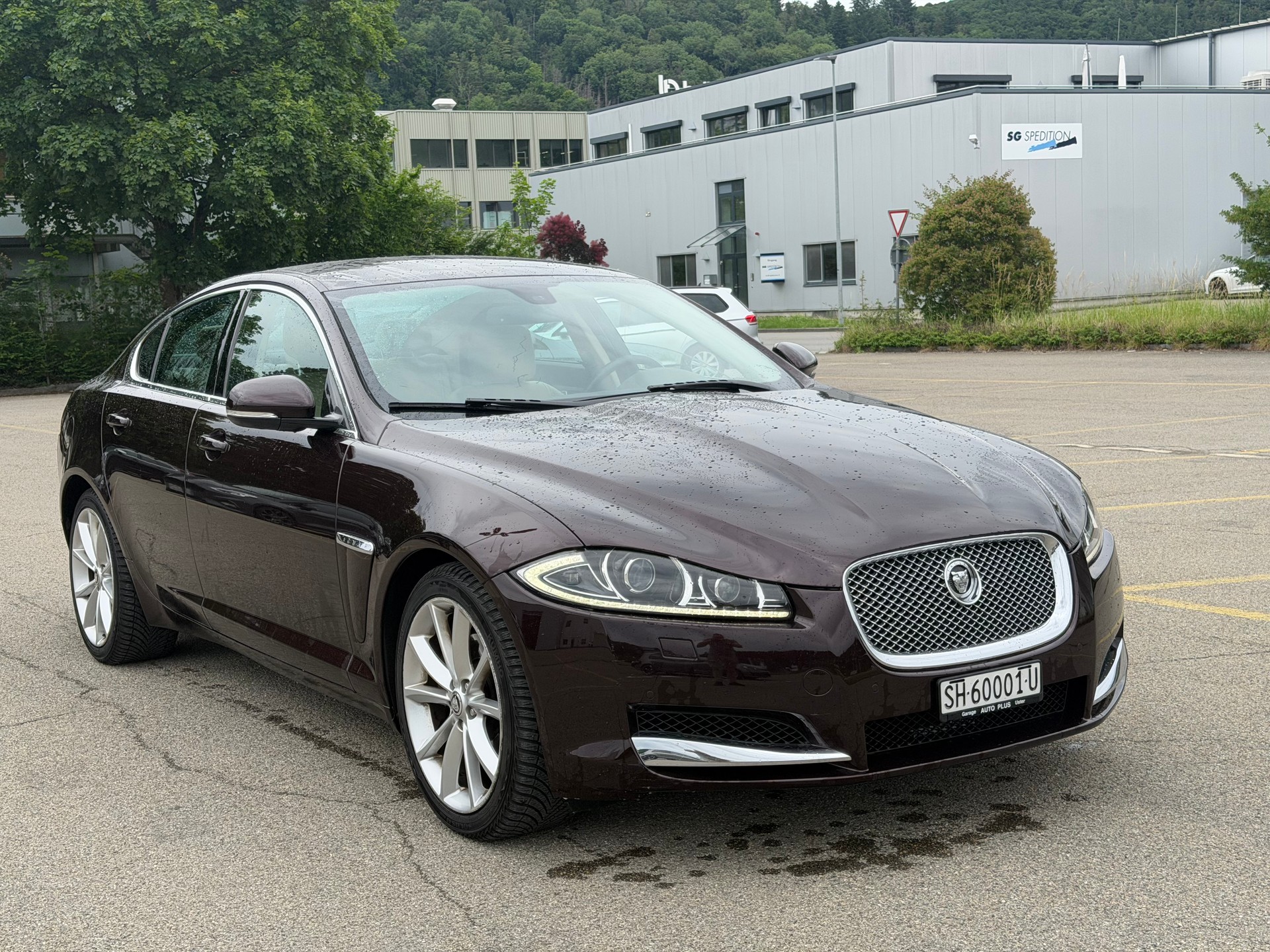 JAGUAR XF 3.0d V6 Premium Luxury-image-2